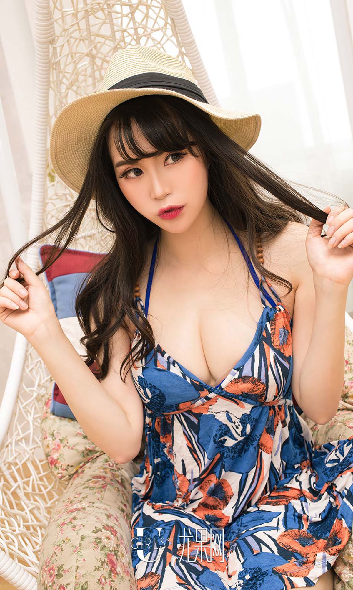 杨雪儿《夏日么么哒》 [爱尤物Ugirls] No.357/(40P)