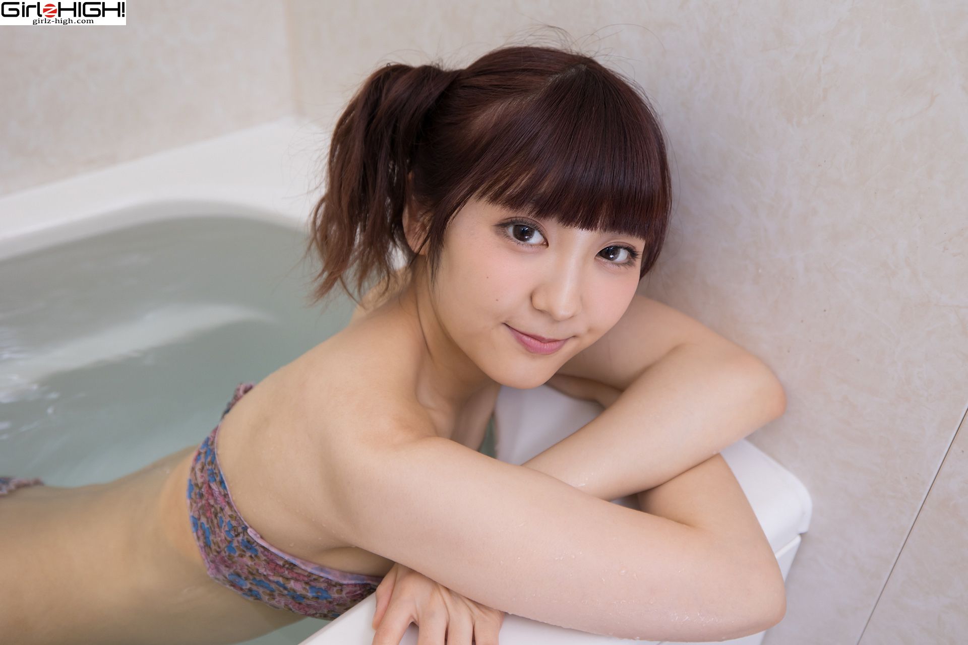 [Girlz-High] Ai Takanashi 高梨あい - bfaa_061_001/(37P)