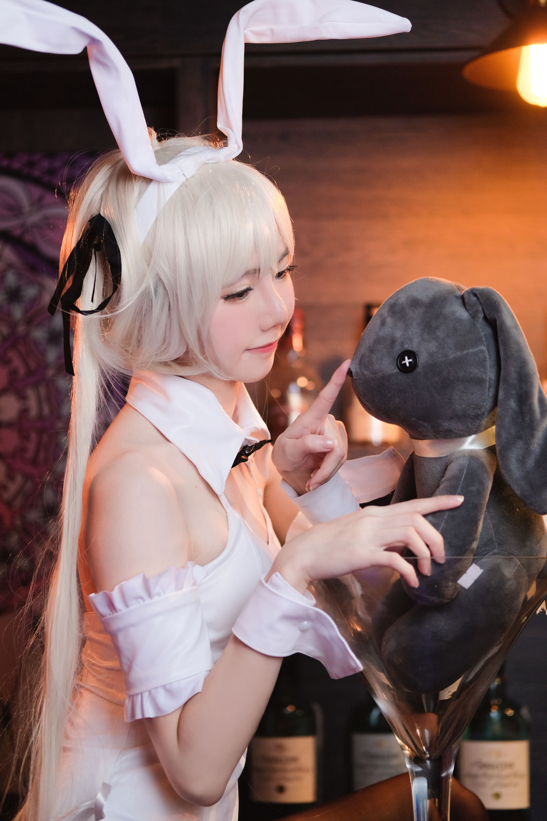 [网红COSER写真] Sally Dorasnow - Sora Kasugano Bunny Suit/(22P)