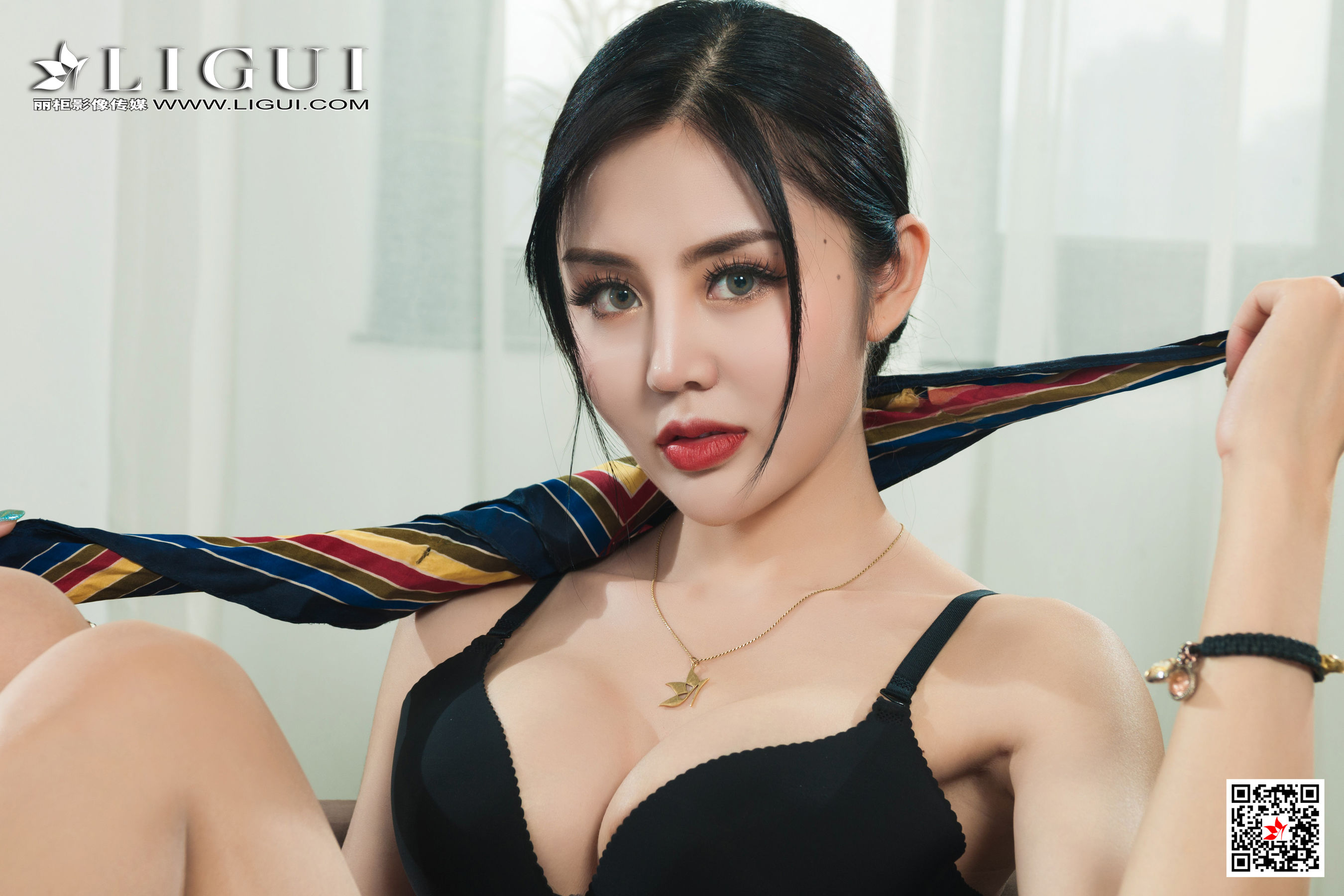 [丽柜Ligui] 网络丽人 Model 凉儿/(101P)