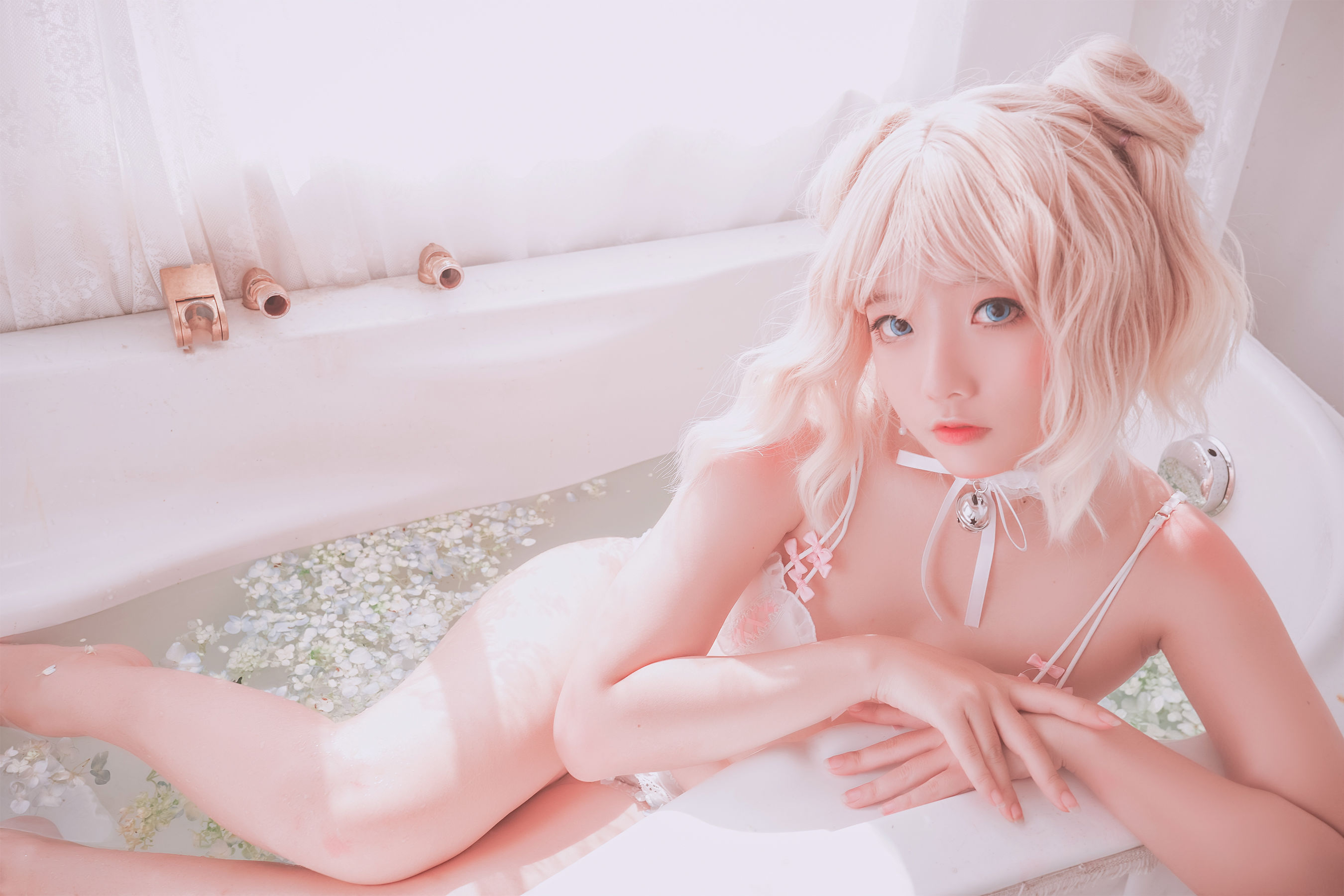 [Messie Huang] - Pure Bath/(26P)