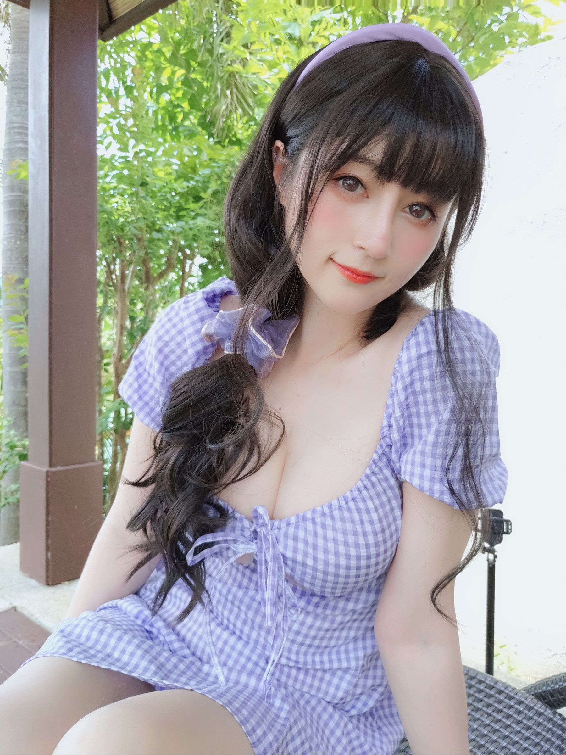 [网红COSER写真] Coser小姐姐白银 - 夏日的格子连衣裙/(85P)