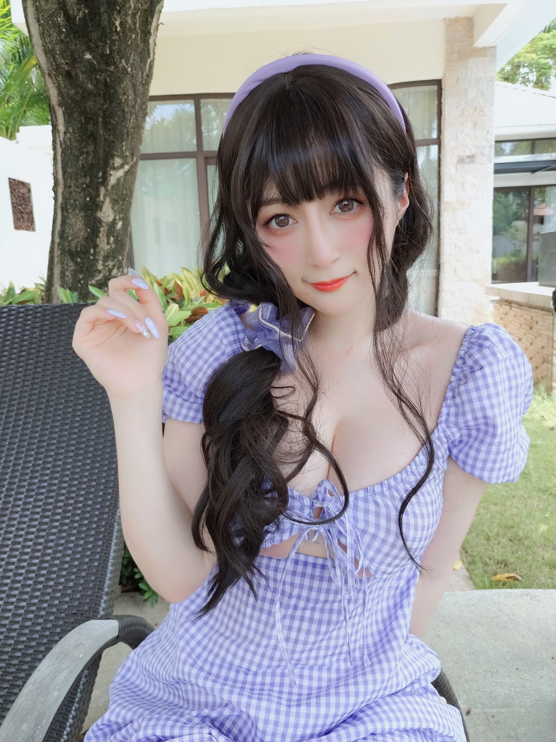 [网红COSER写真] Coser小姐姐白银 - 夏日的格子连衣裙/(85P)