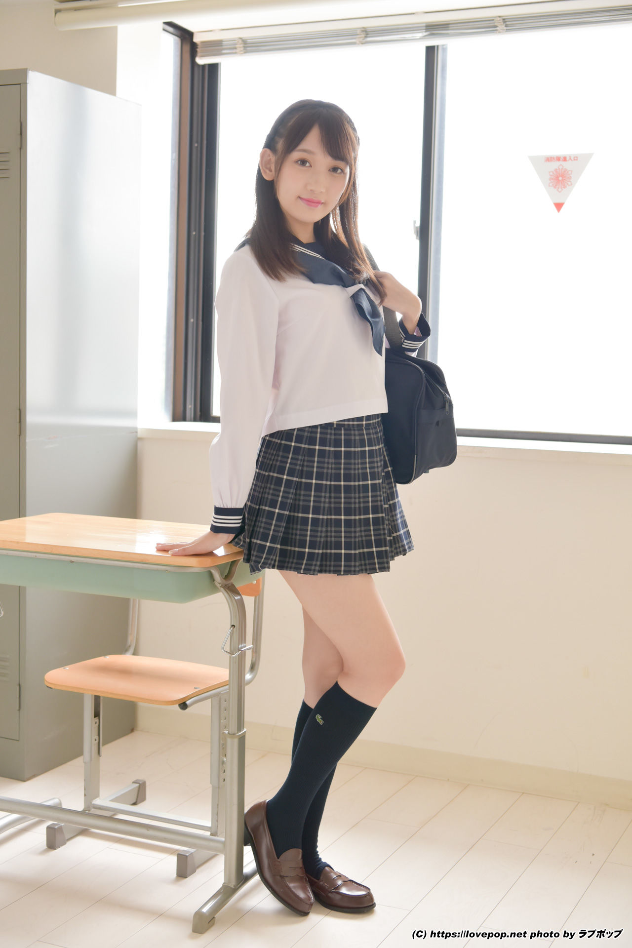 [LOVEPOP] Mei Nanase 七瀬めい Photoset 06/(70P)