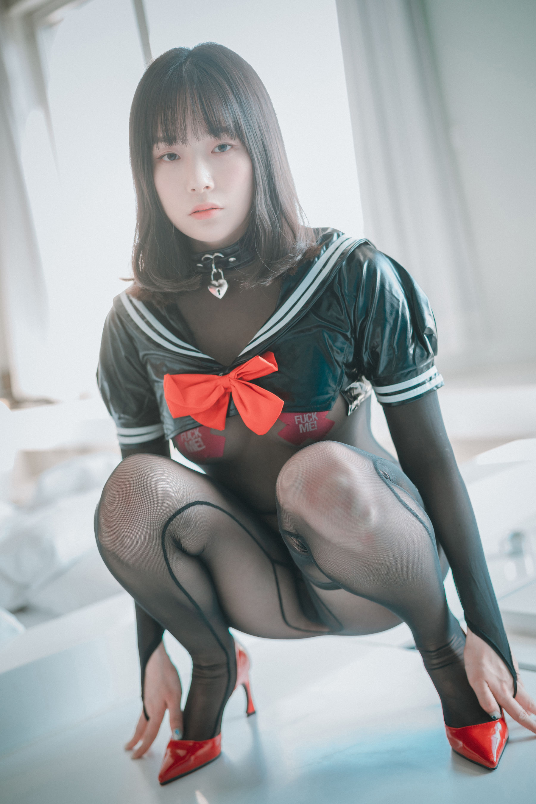 [DJAWA]  PIA - Leather Black Schoolgirl/(102P)