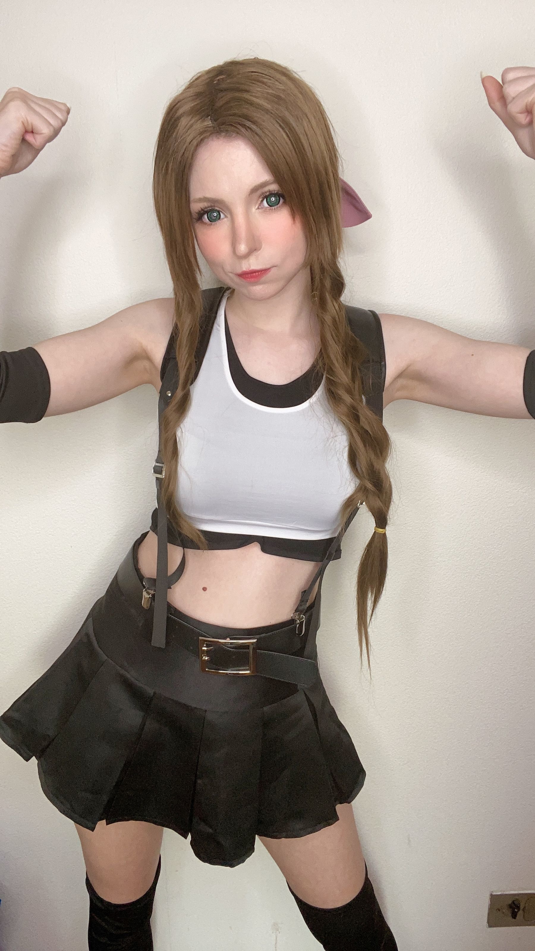 [网红COSER写真] Peach milky - Aerith Tifa Swap/(66P)