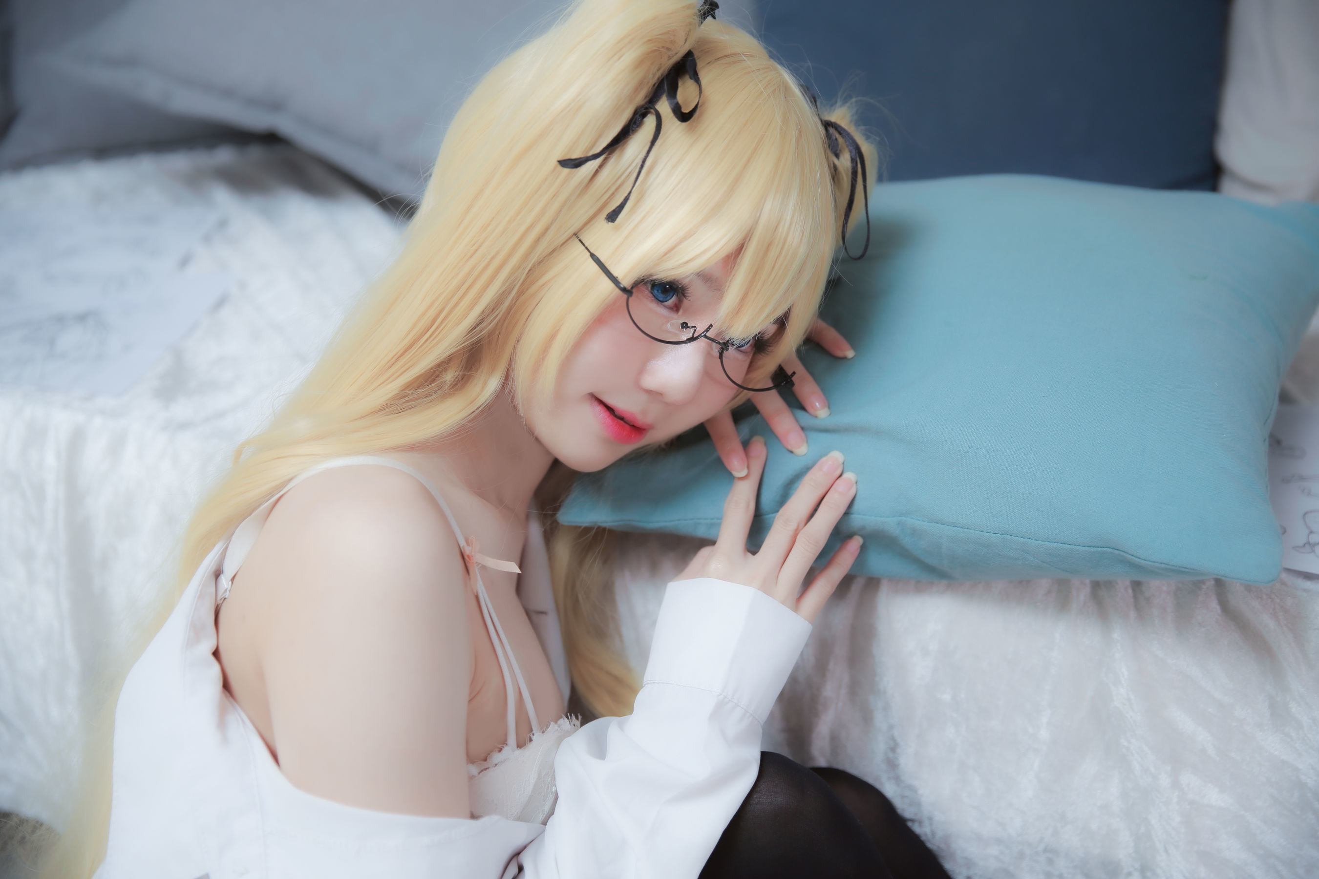 [网红COSER写真] Sally Dorasnow - Eriri School Girl/(43P)