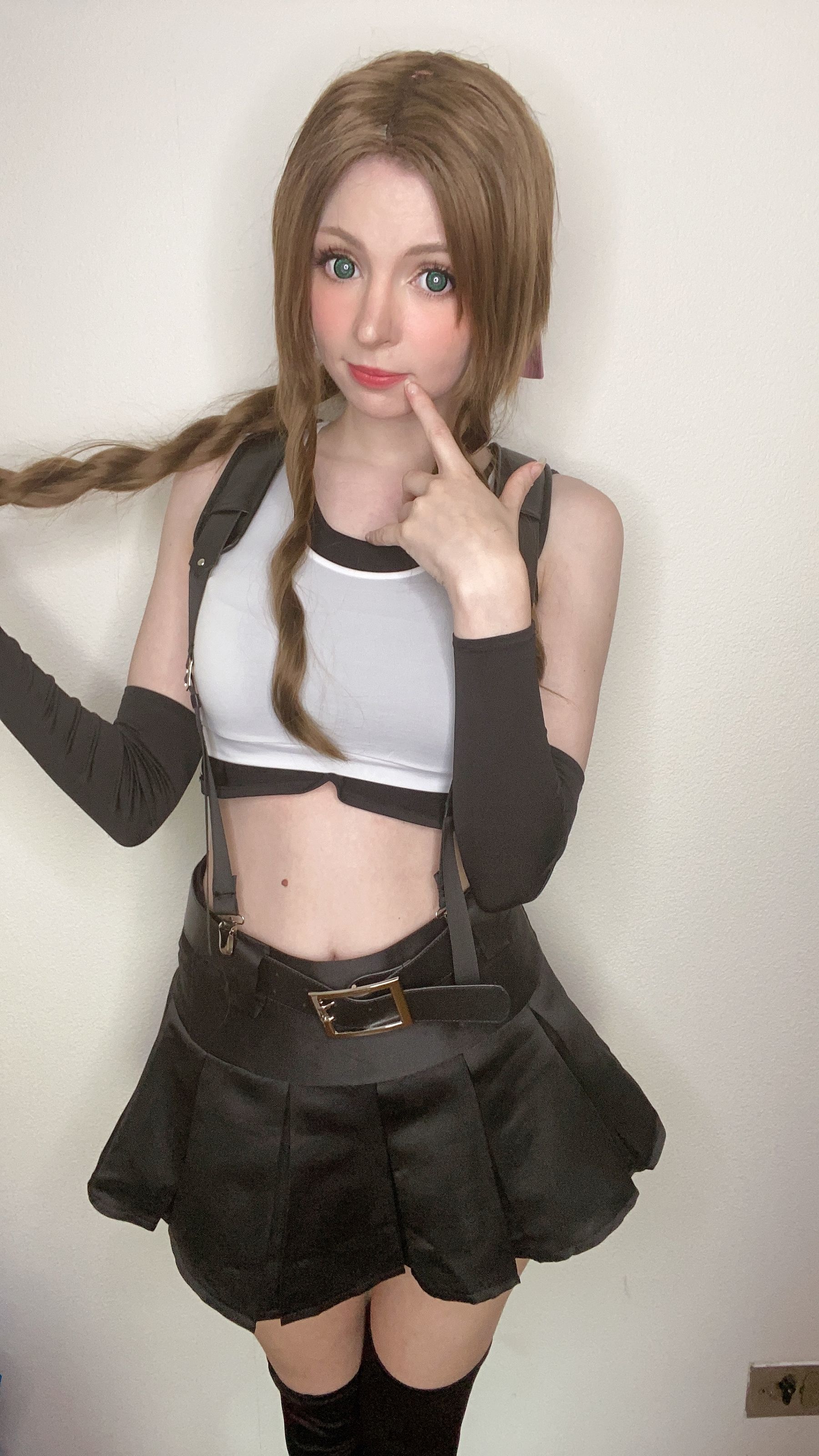 [网红COSER写真] Peach milky - Aerith Tifa Swap/(66P)