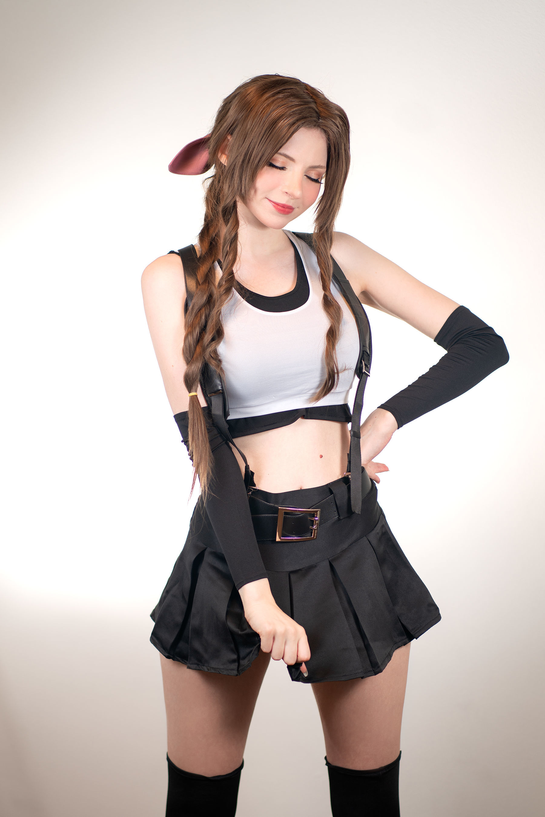 [网红COSER写真] Peach milky - Aerith Tifa Swap/(66P)