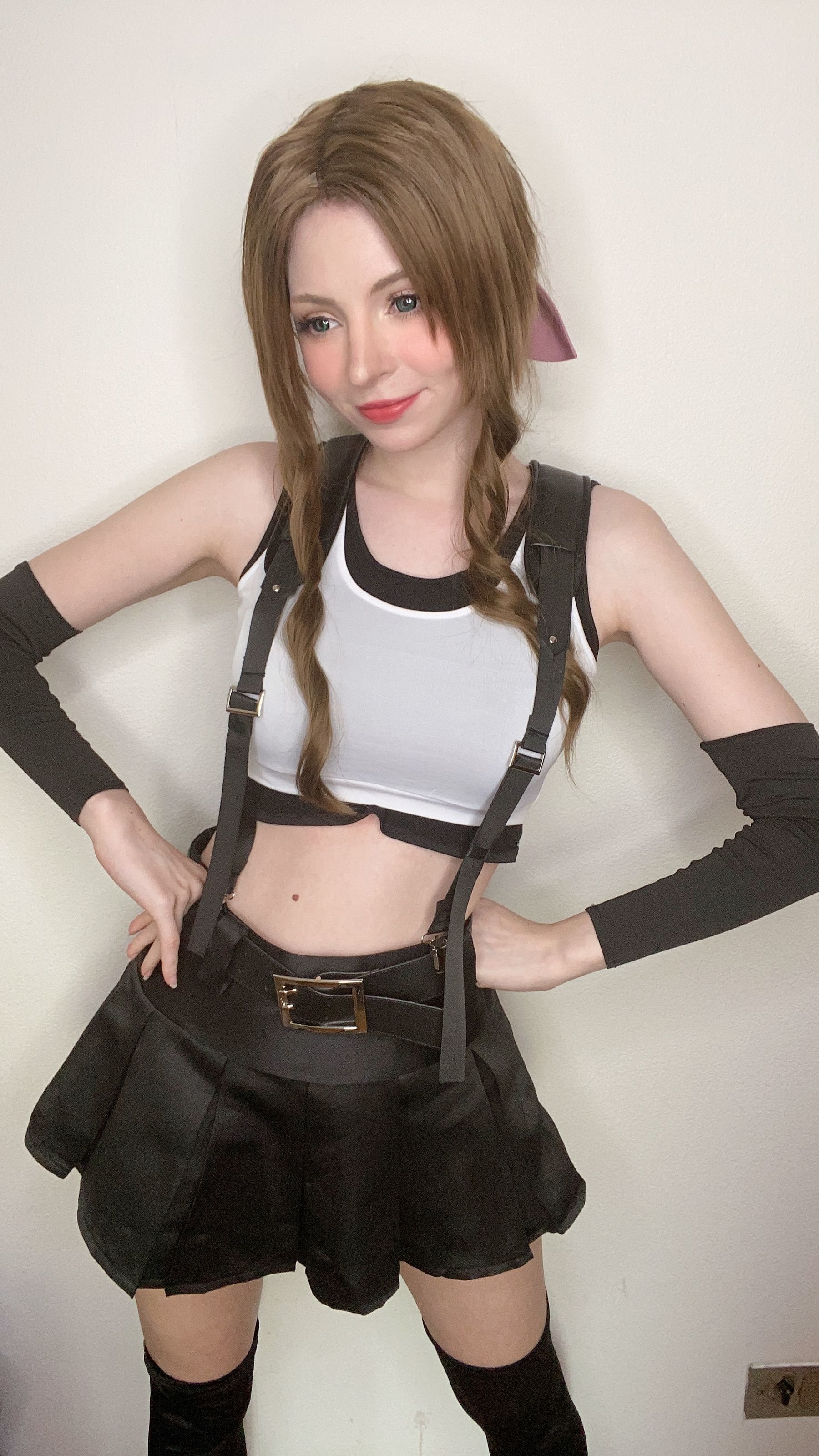 [网红COSER写真] Peach milky - Aerith Tifa Swap/(66P)