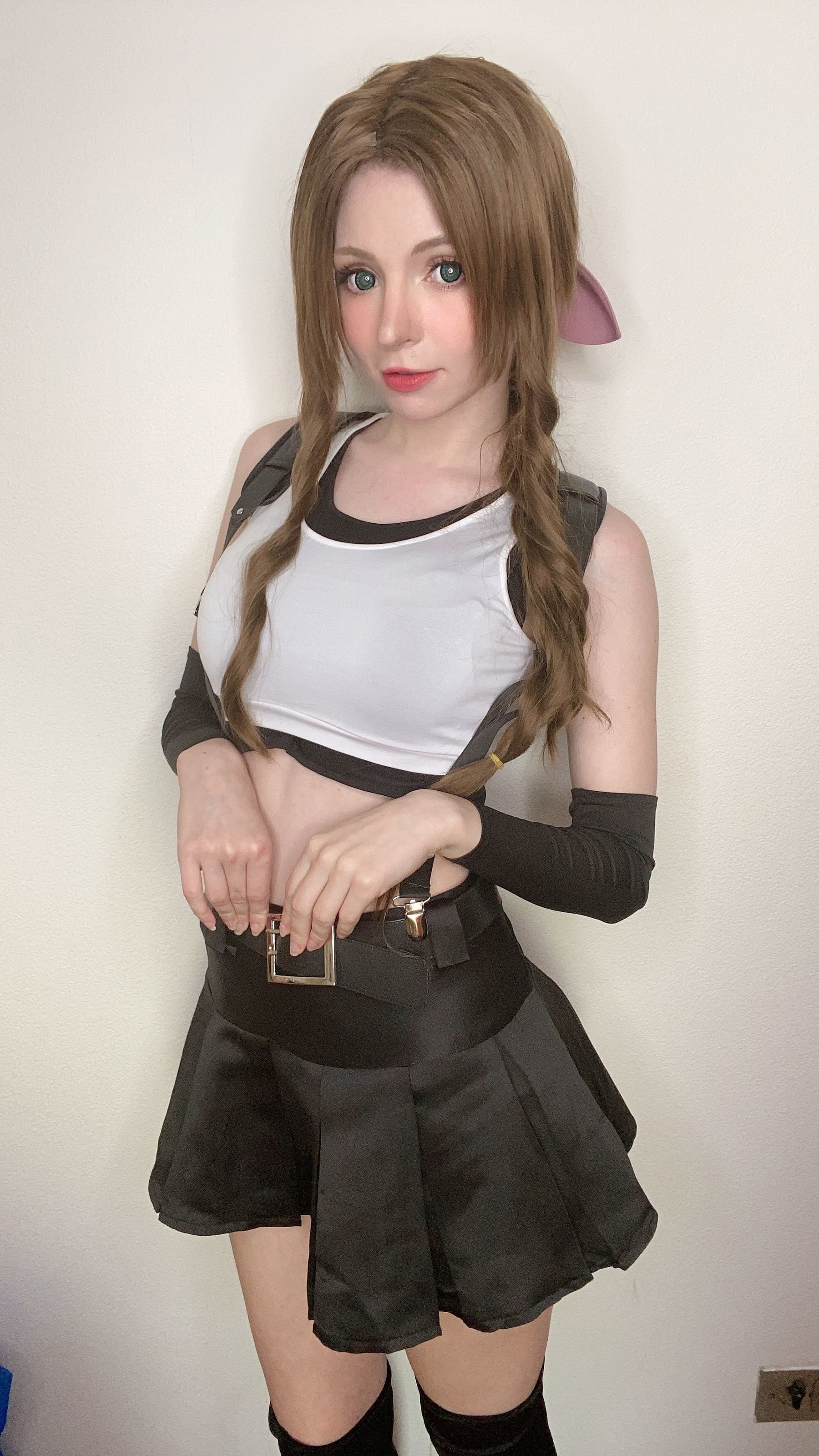 [网红COSER写真] Peach milky - Aerith Tifa Swap/(66P)