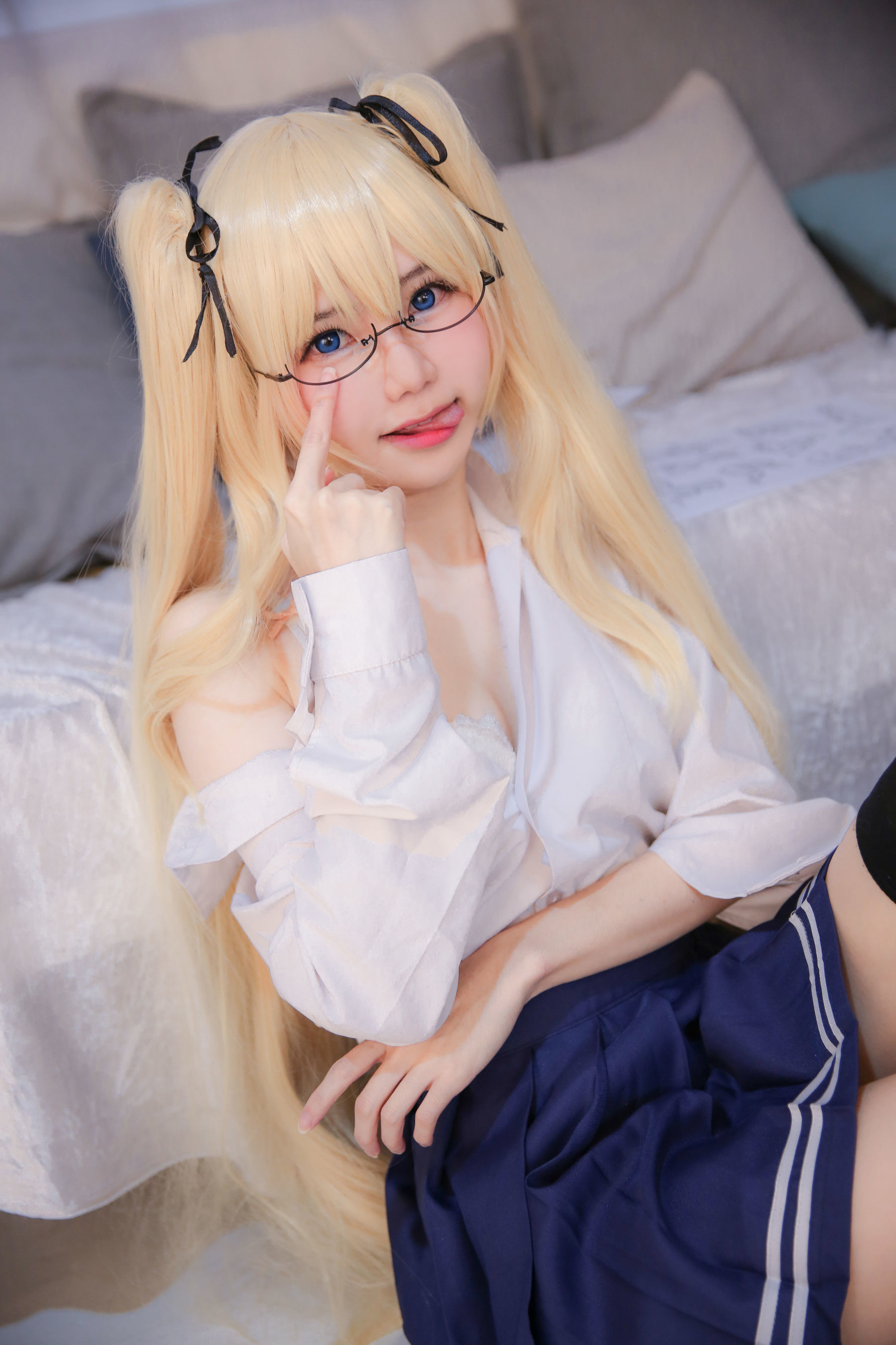 [网红COSER写真] Sally Dorasnow - Eriri School Girl/(43P)