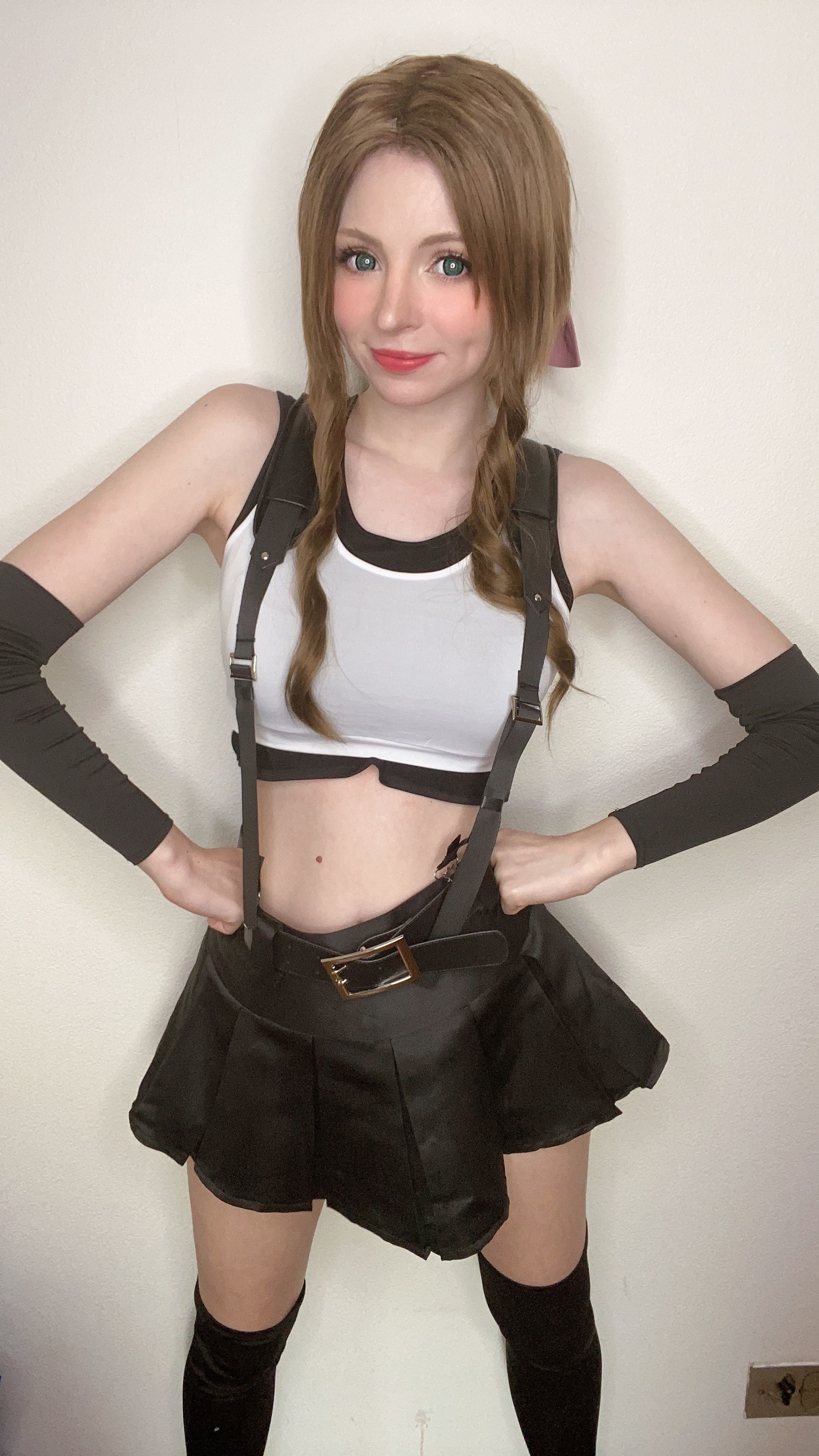 [网红COSER写真] Peach milky - Aerith Tifa Swap/(66P)