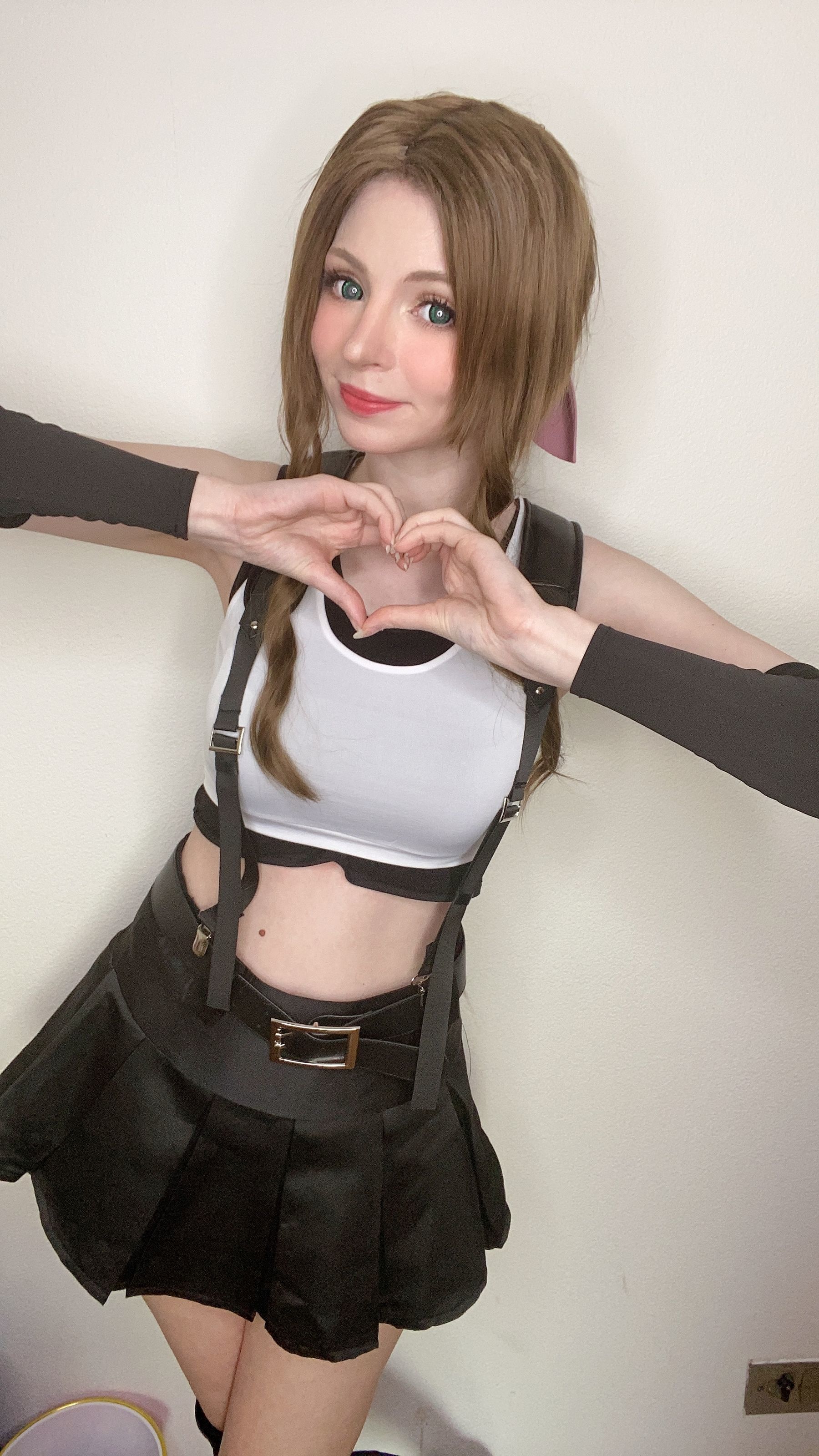 [网红COSER写真] Peach milky - Aerith Tifa Swap/(66P)