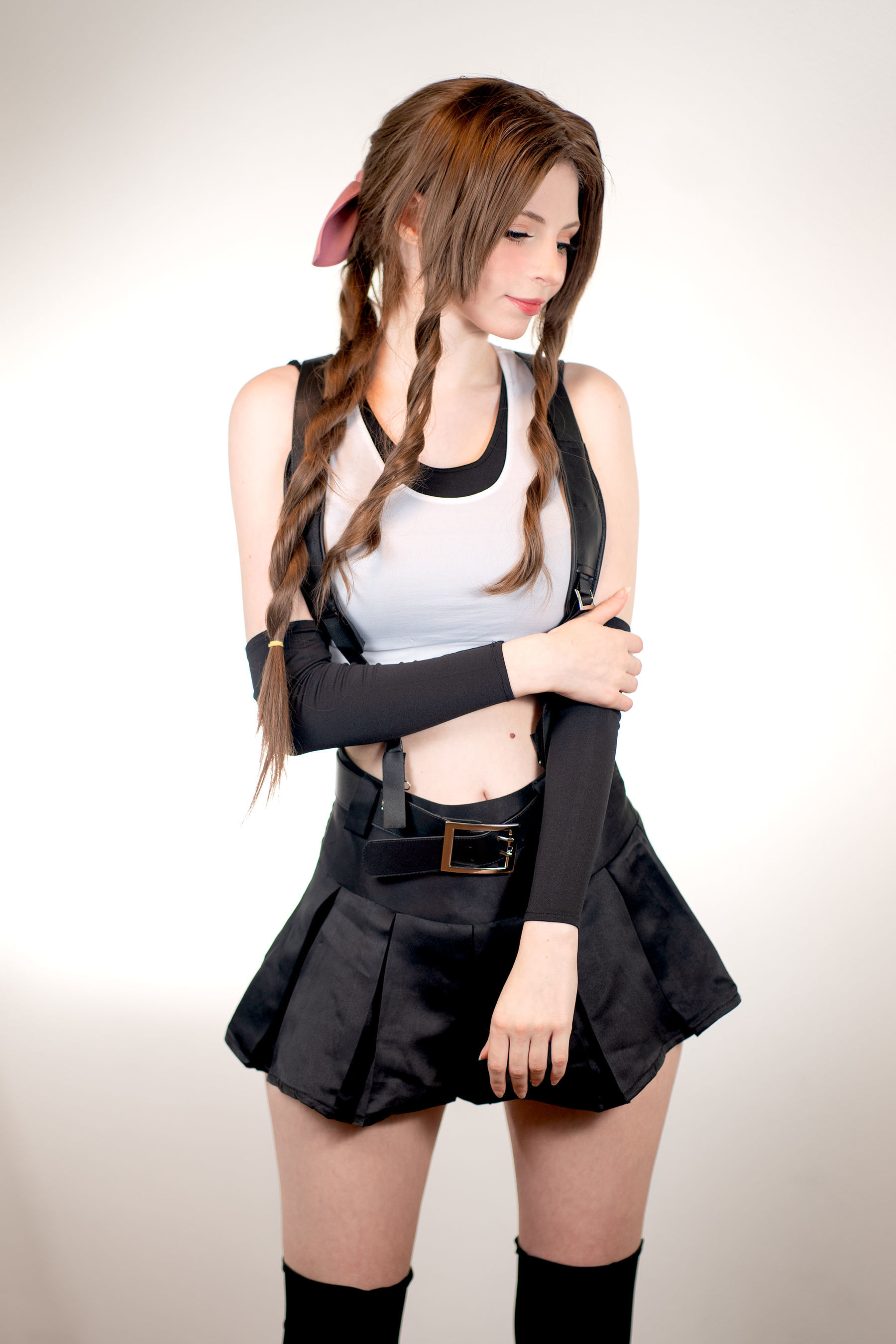 [网红COSER写真] Peach milky - Aerith Tifa Swap/(66P)