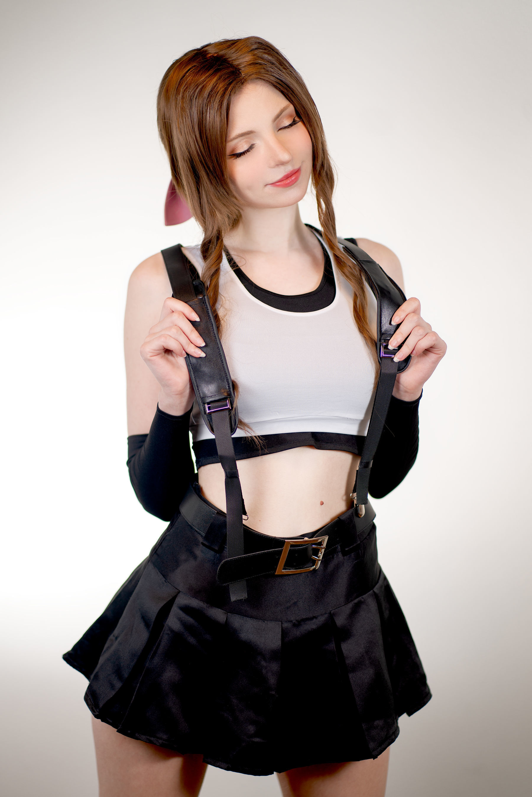 [网红COSER写真] Peach milky - Aerith Tifa Swap/(66P)