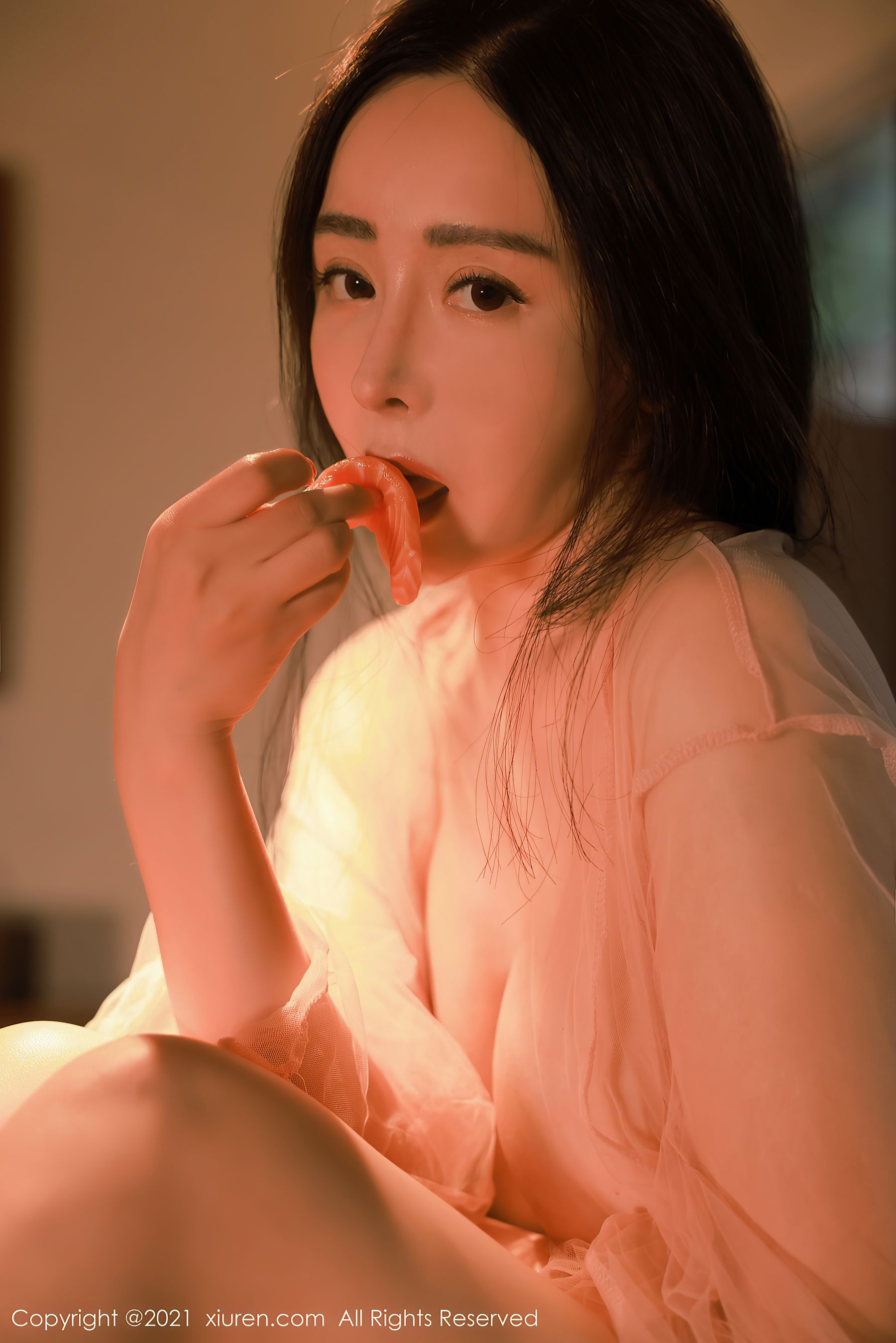 [秀人XiuRen] No.4002 允爾/(82P)