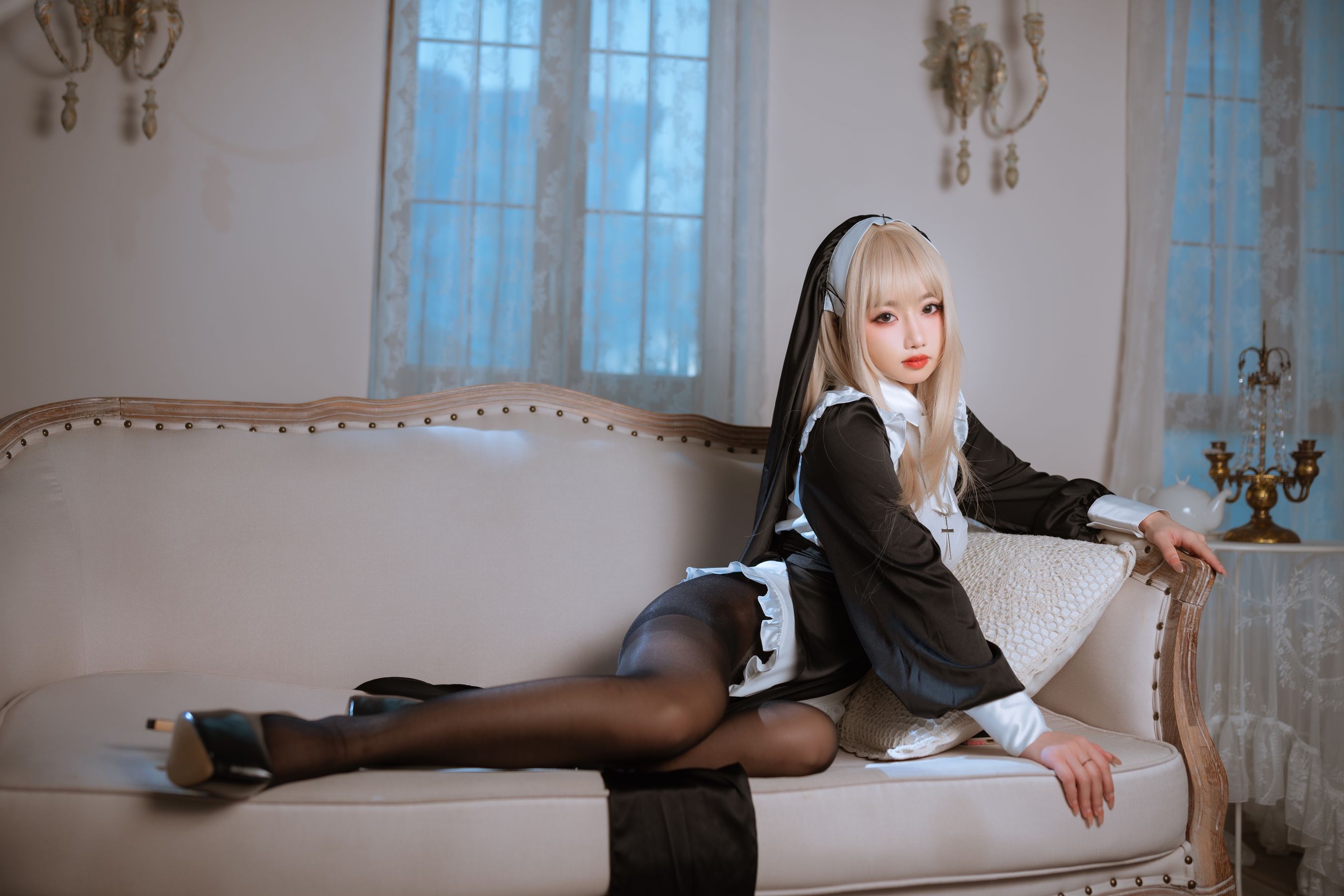 [福利COS] 白嫩美少女鬼畜瑶 - 修女/(47P)