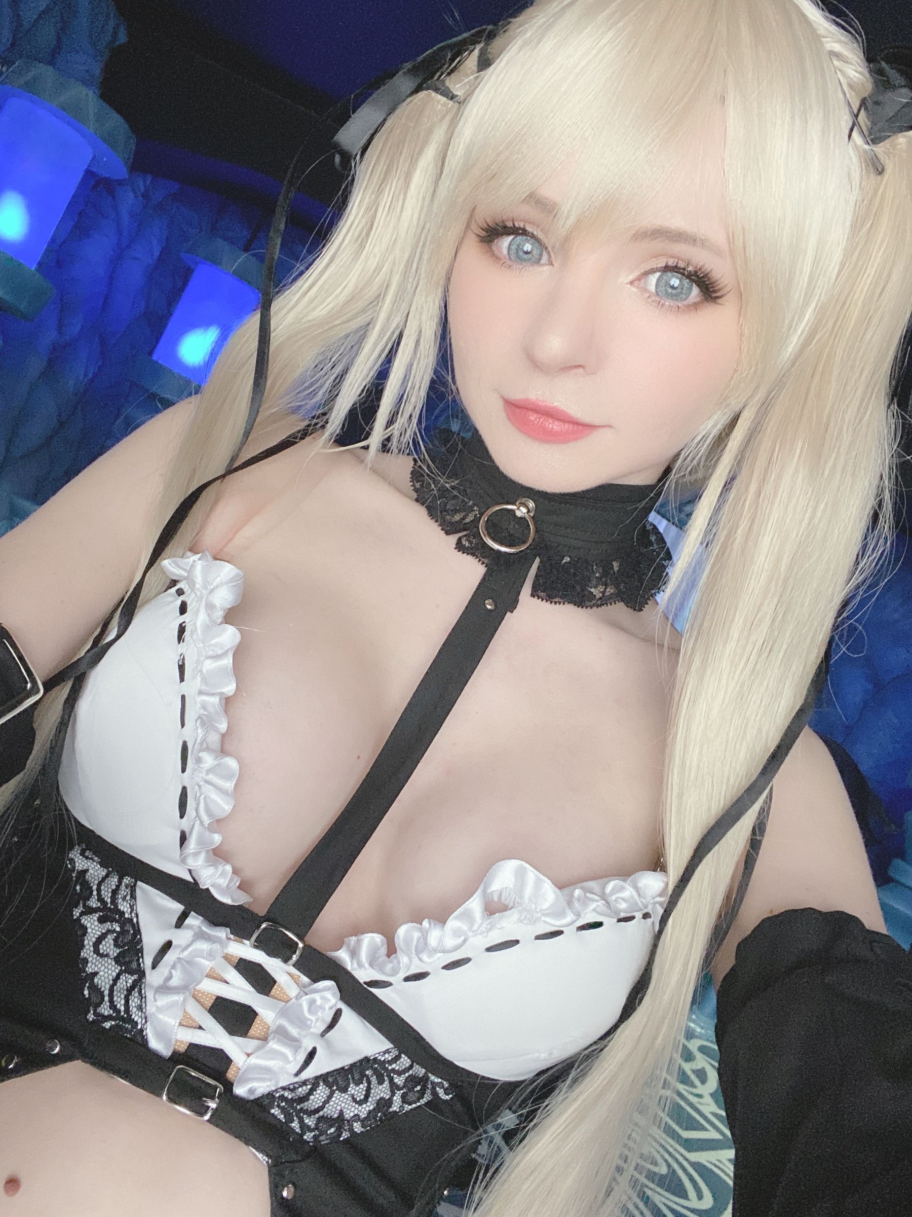 [福利COS] Peach milky - Sakimichan Marie Rose Set/(58P)