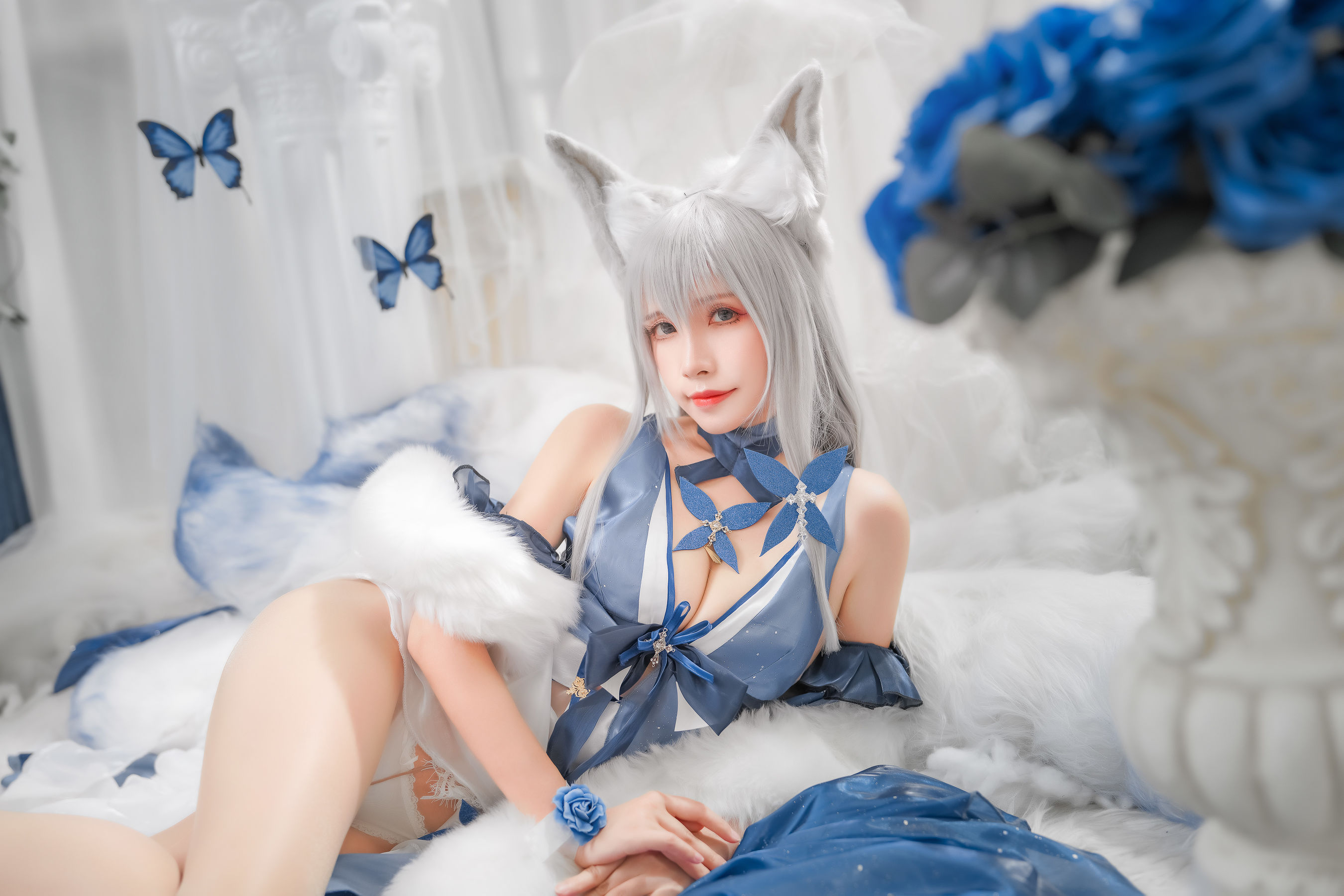 [福利COS] Neko-薇薇 - 信浓礼服/(30P)