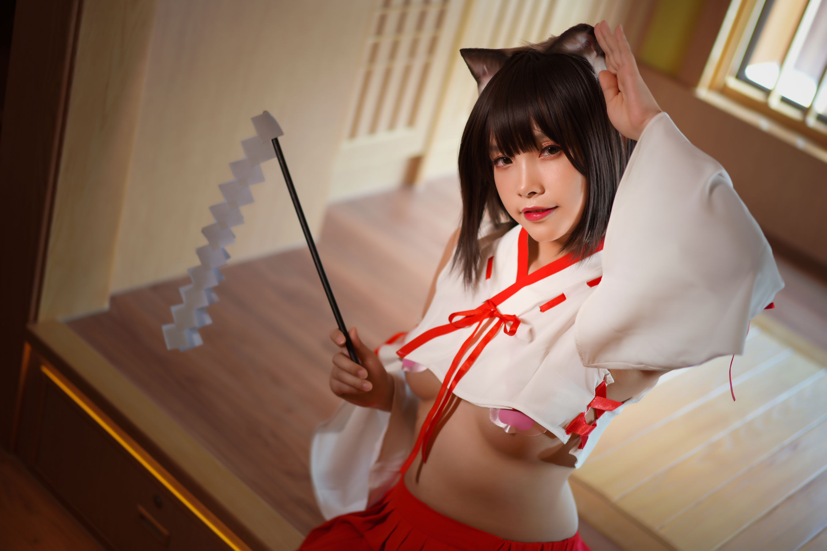 [福利COS] Neko-薇薇 - 巫女/(31P)