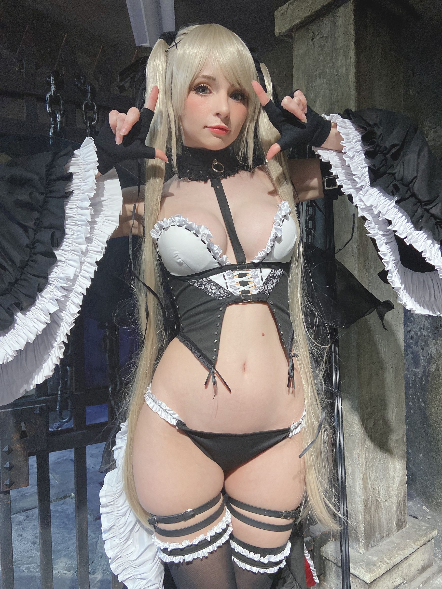 [福利COS] Peach milky - Sakimichan Marie Rose Set/(58P)