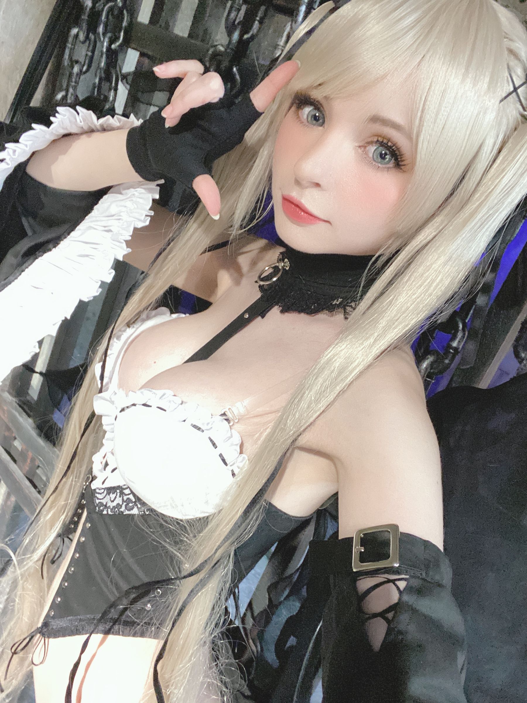 [福利COS] Peach milky - Sakimichan Marie Rose Set/(58P)