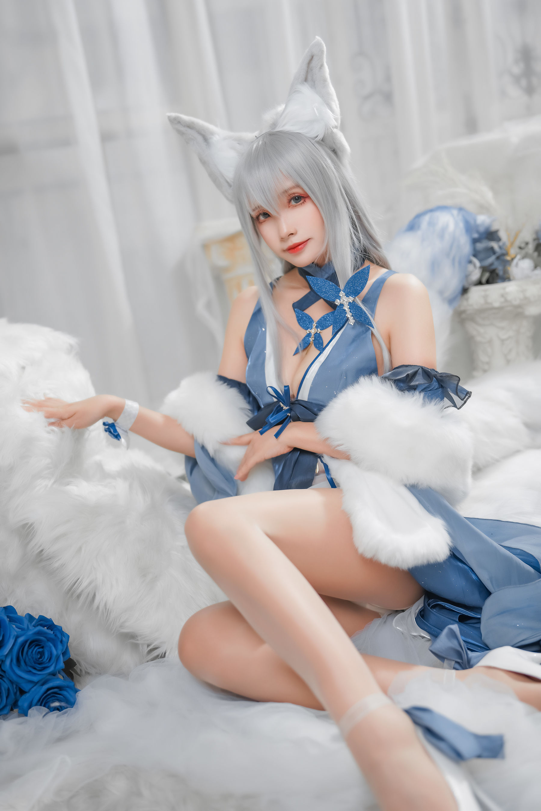 [福利COS] Neko-薇薇 - 信浓礼服/(30P)