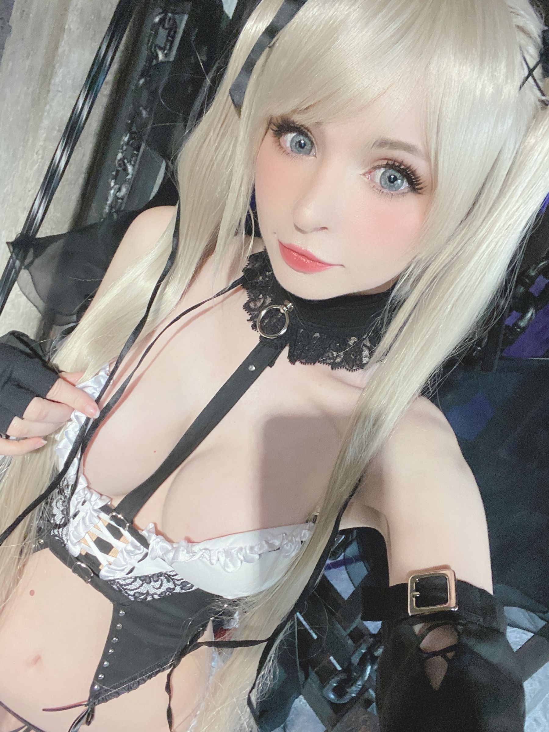 [福利COS] Peach milky - Sakimichan Marie Rose Set/(58P)