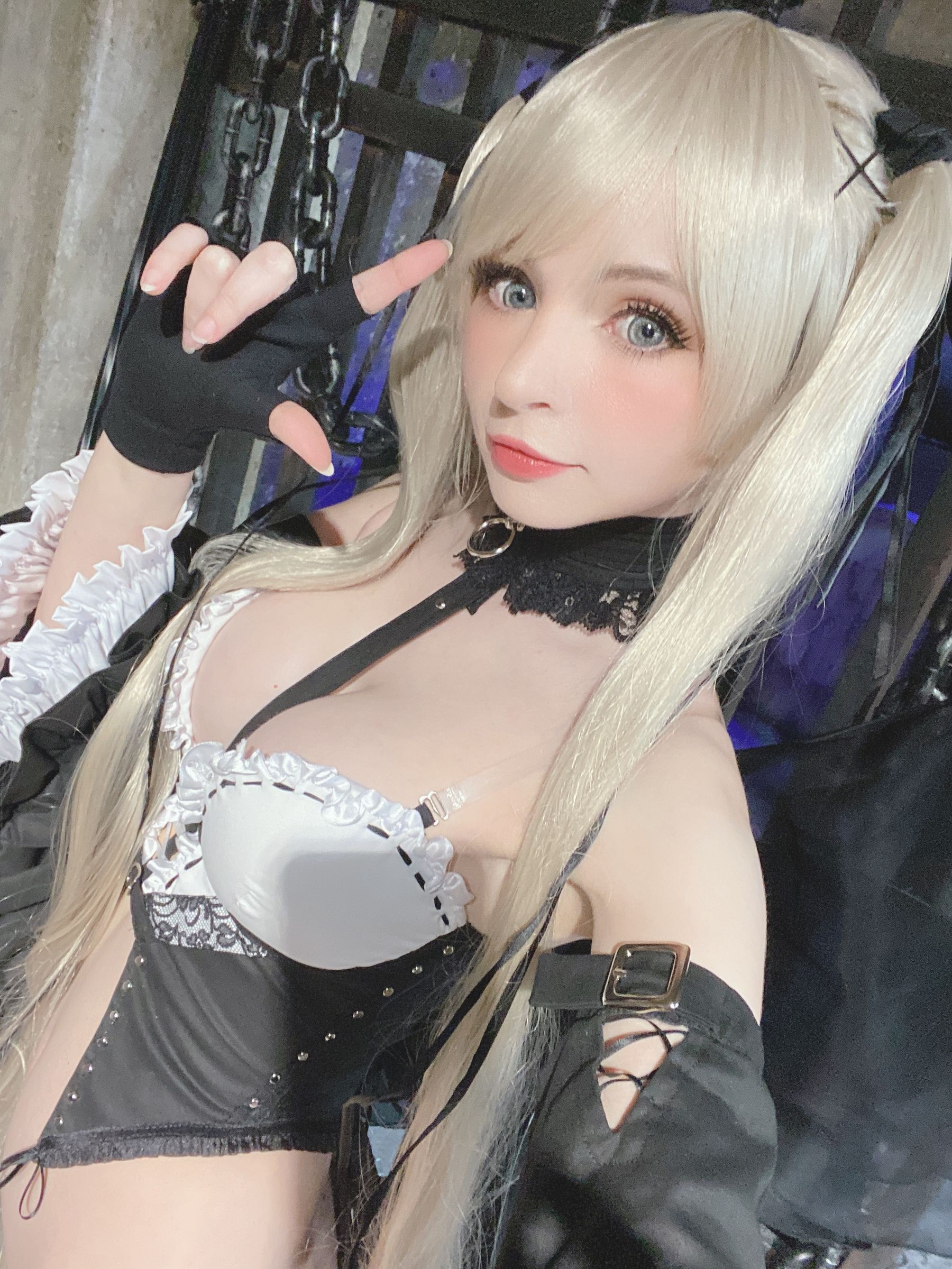 [福利COS] Peach milky - Sakimichan Marie Rose Set/(58P)