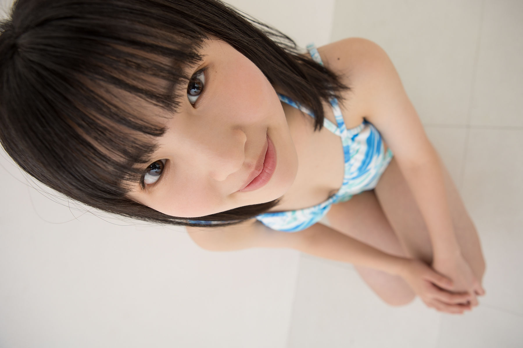 [Minisuka.tv] Ami Manabe 眞辺あみ - Fresh-idol Gallery 54/(58P)