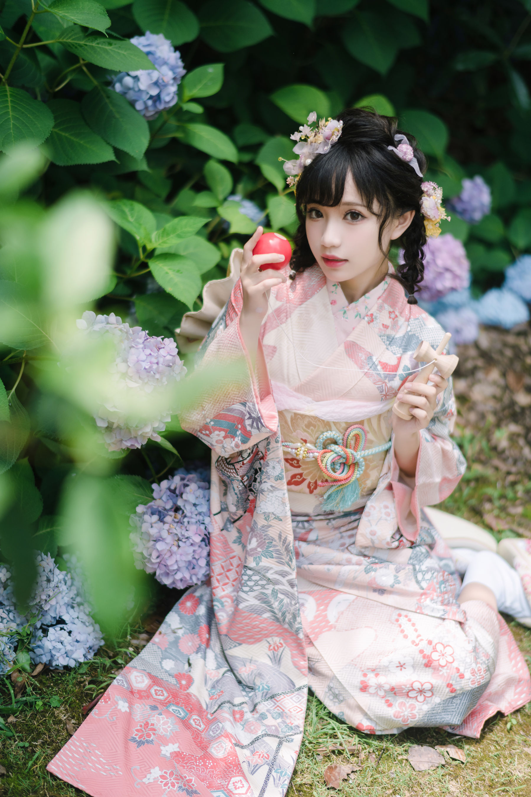 [福利COS] 花柒Hana - 绣球花和服/(18P)