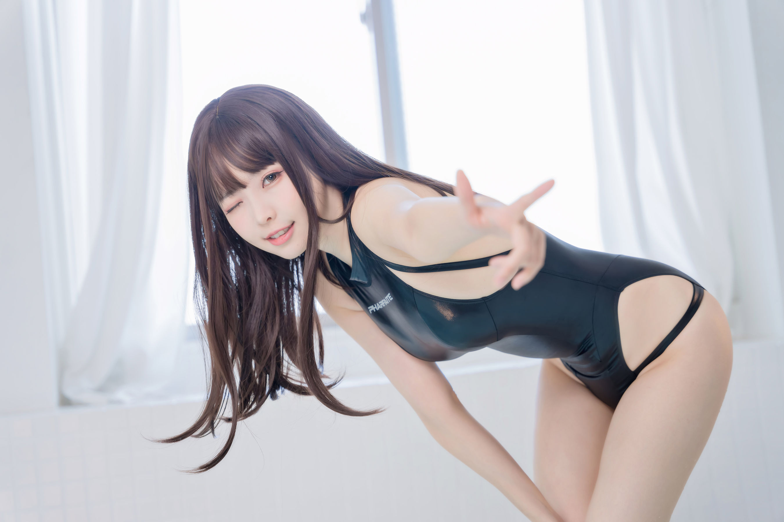 [福利COS] Ely_eee(ElyEE子) - Racing Swimsuit 競泳水手服/(73P)