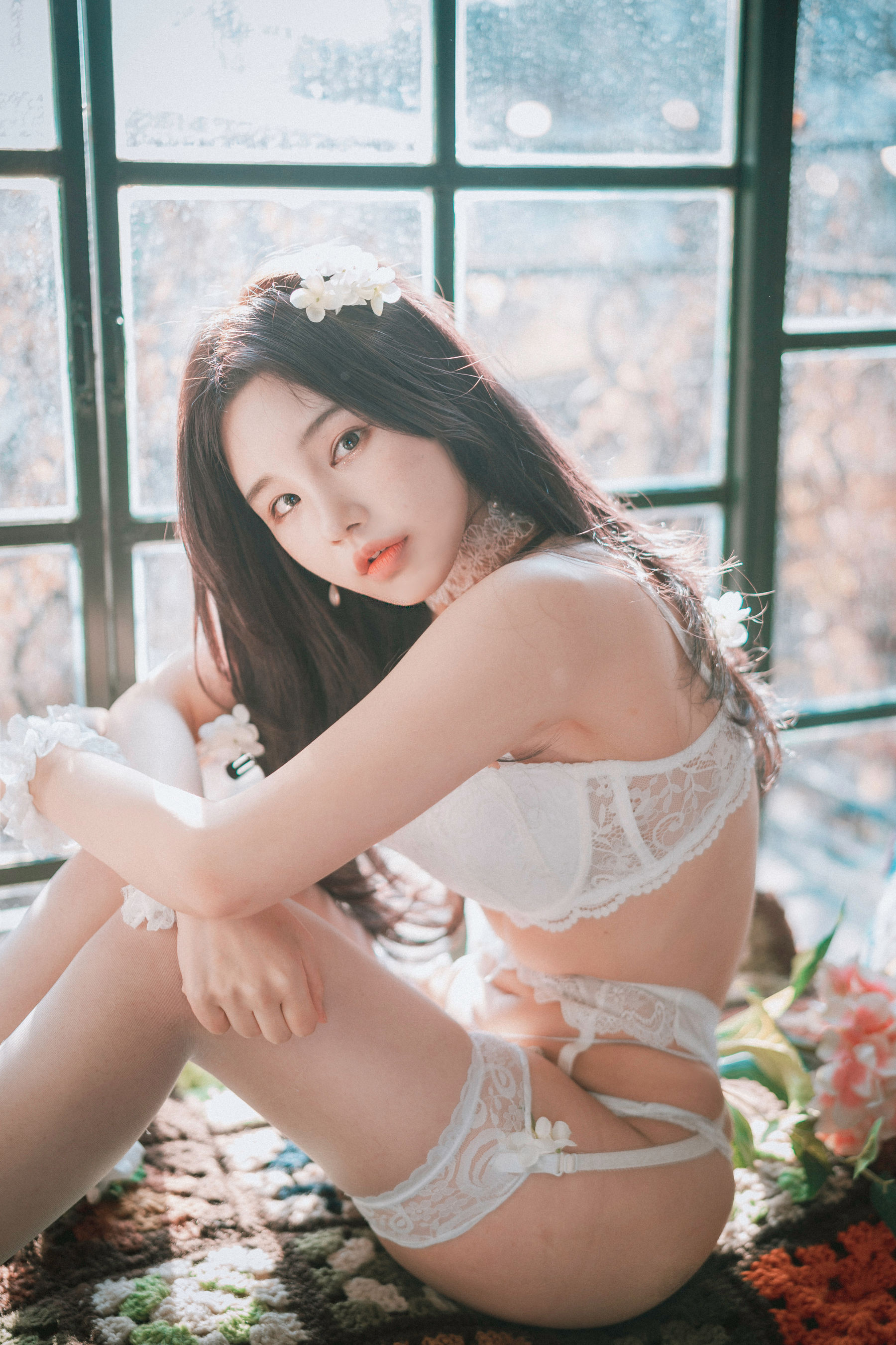 [DJAWA] ZZYuri - Alluring White/(44P)