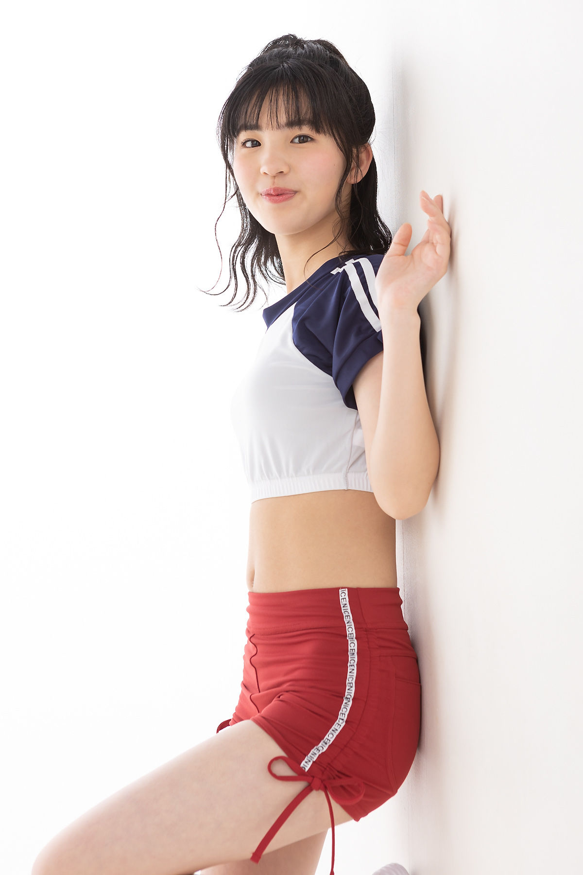 [Minisuka.tv] Ami Manabe 眞辺あみ - Fresh-idol Gallery 83/(52P)