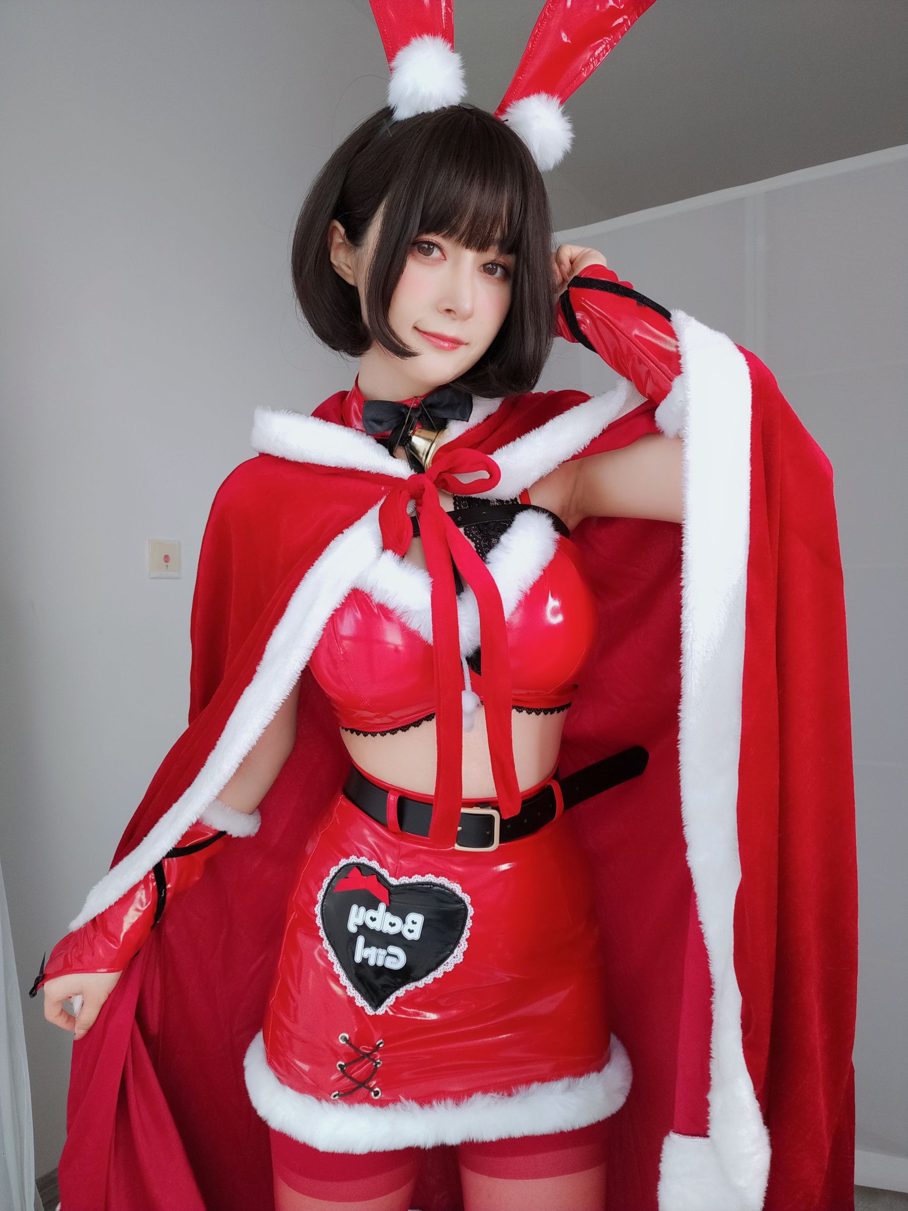 [网红COS] Coser小姐姐白银 - Merry Christmas/(24P)