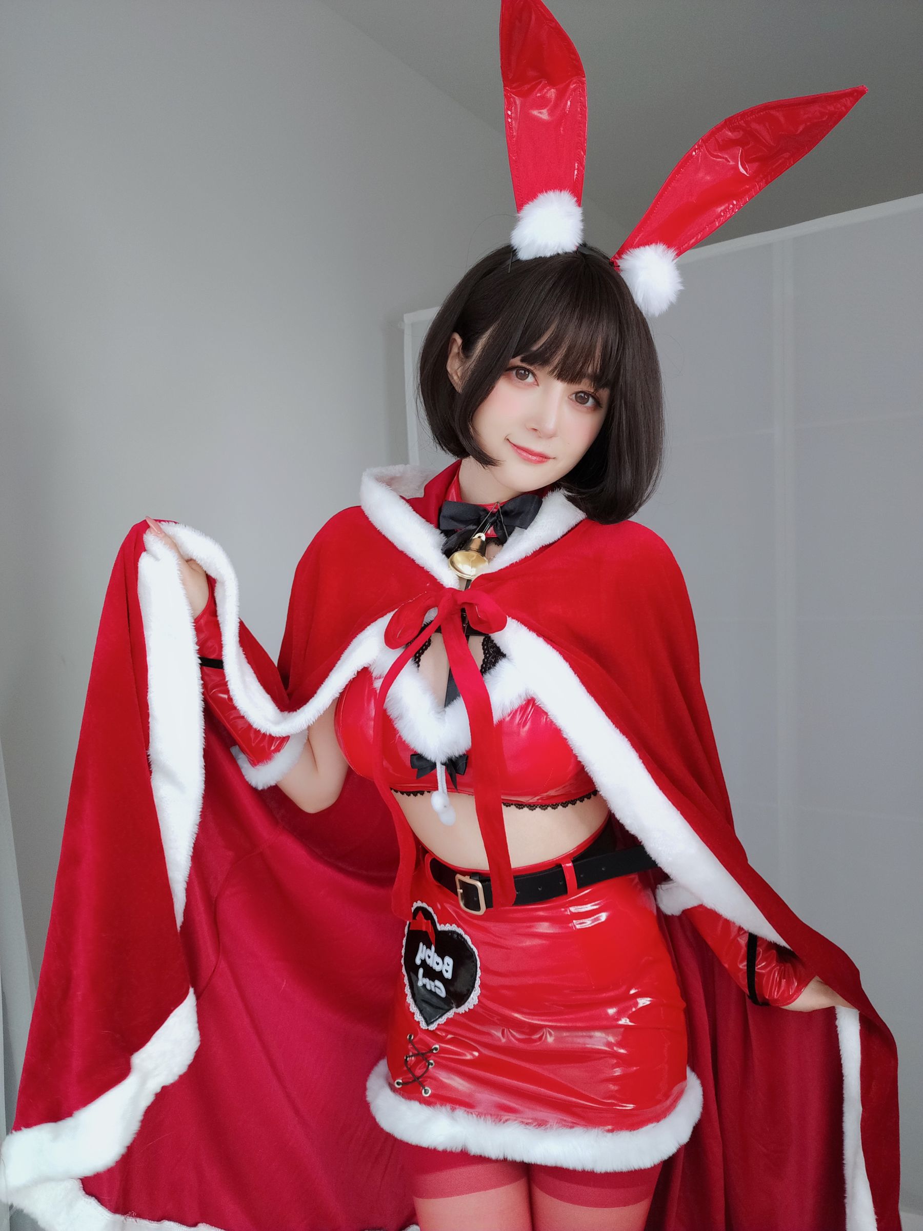 [网红COS] Coser小姐姐白银 - Merry Christmas/(24P)