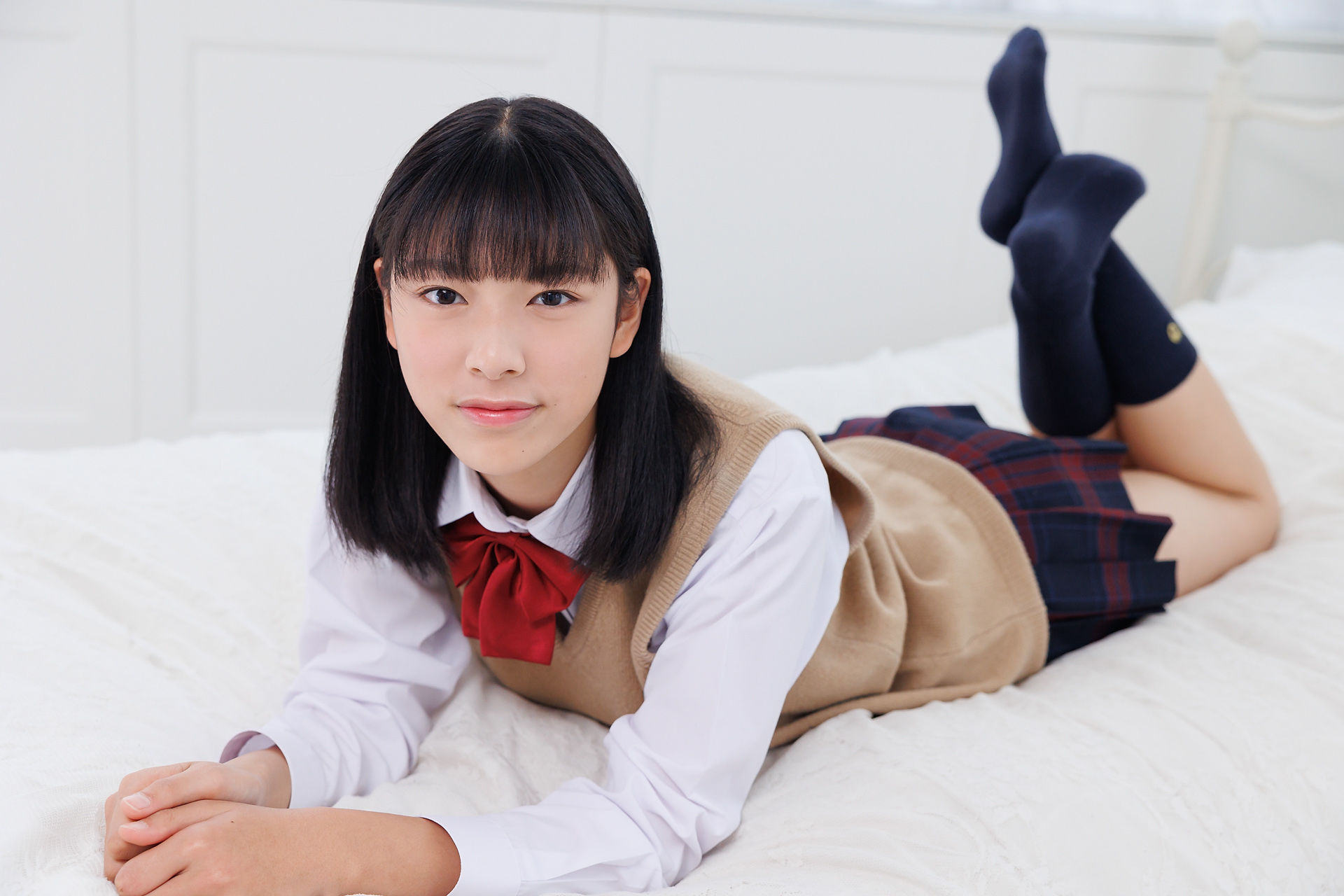 [Minisuka.tv] Eyu Hirayama 平山えゆ - Regular Gallery 01/(46P)