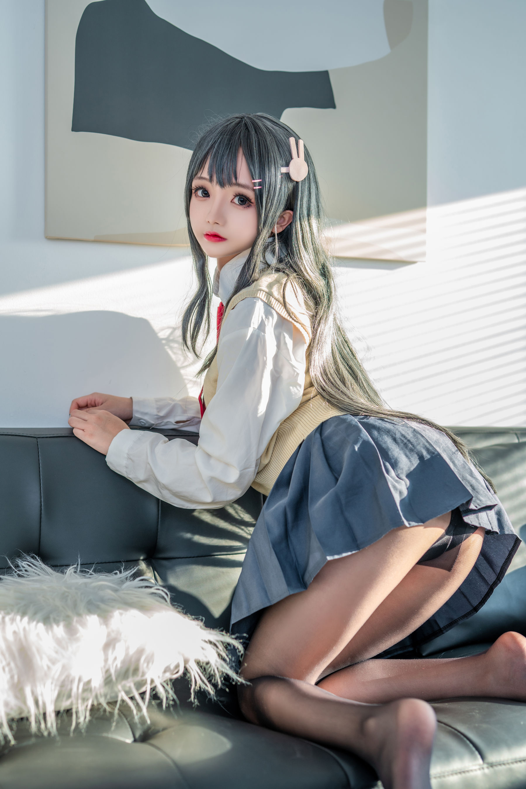 [网红COS] Cosplay日奈娇 - 麻衣校服/(75P)