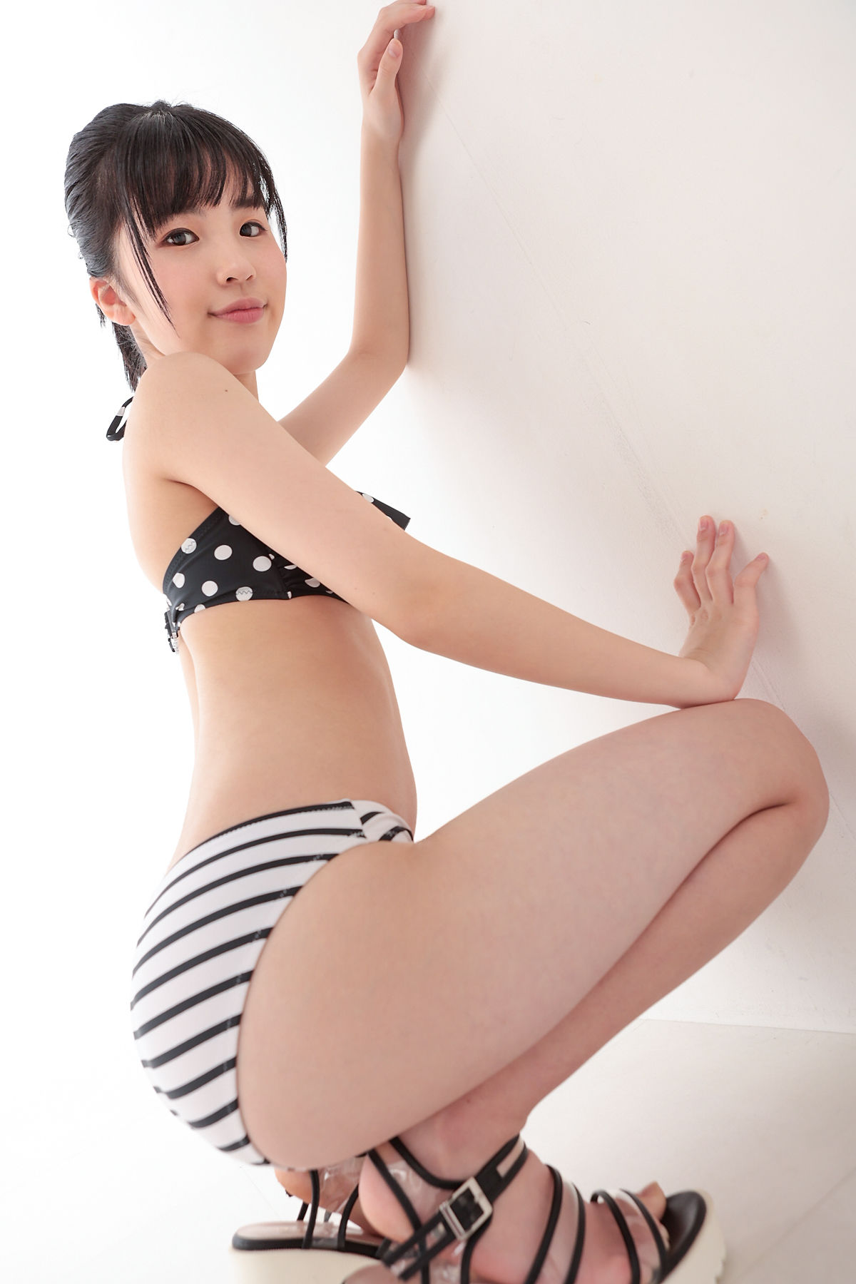 [Minisuka.tv] Ami Manabe 眞辺あみ - Fresh-idol Gallery 69/(49P)