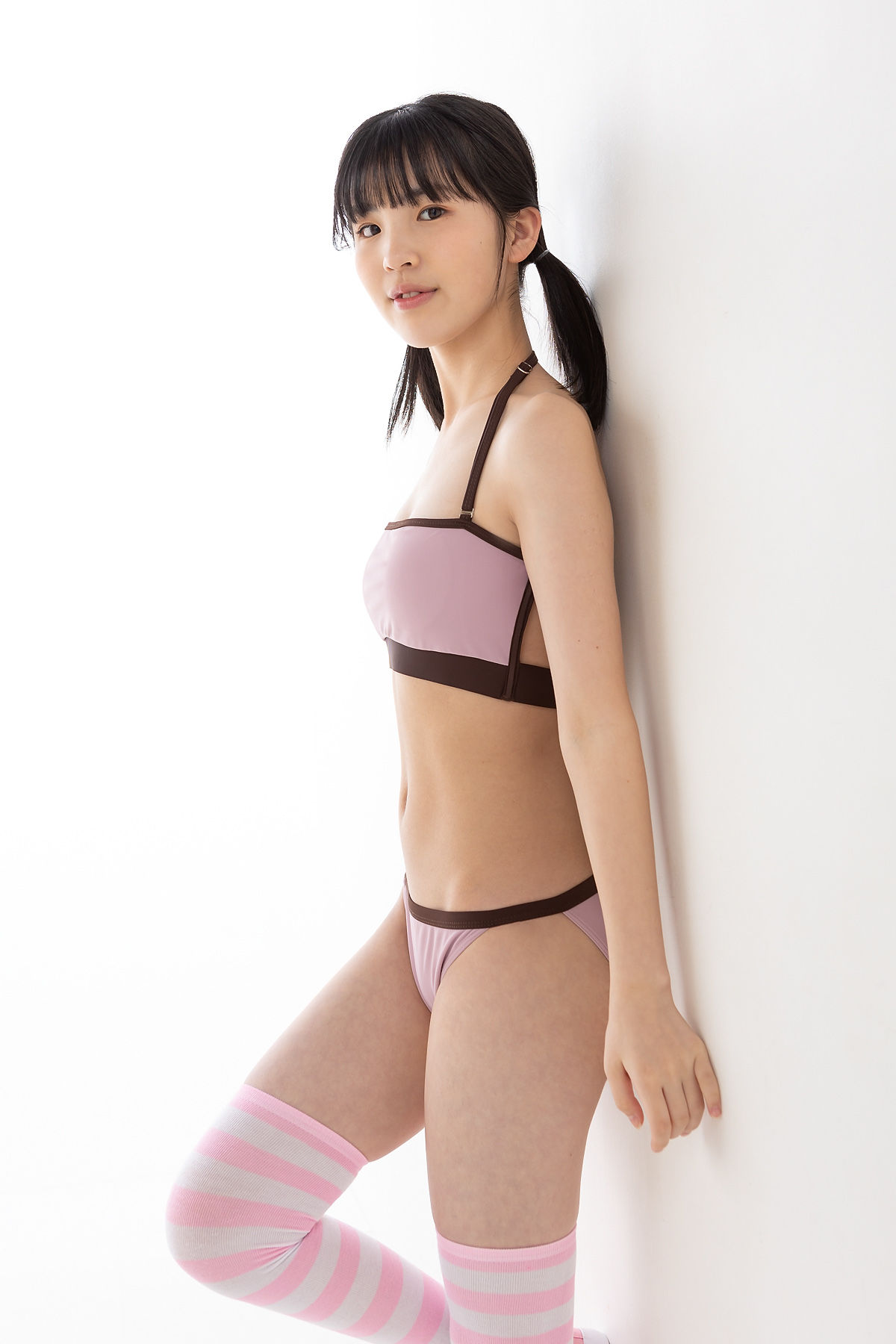 [Minisuka.tv] Ami Manabe 眞辺あみ - Fresh-idol Gallery 72/(50P)