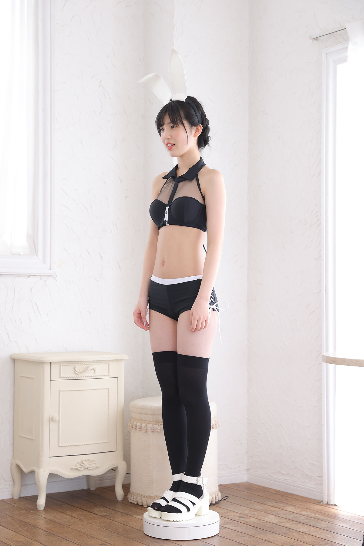 [Minisuka.tv] Ami Manabe 眞辺あみ - Fresh-idol Gallery 90/(48P)