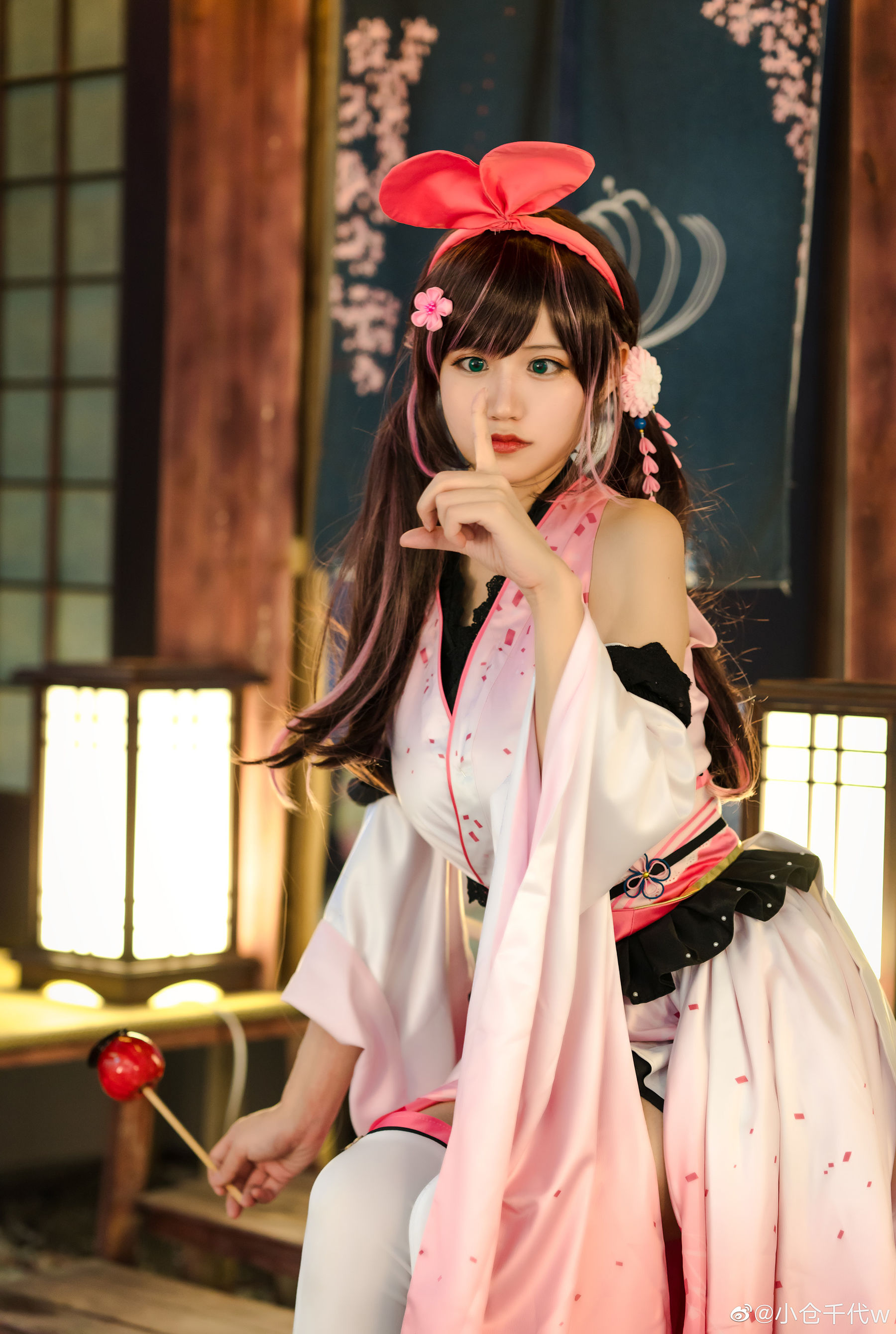 [福利COS] 动漫博主小仓千代w - Kizuna_AI绊爱/(9P)