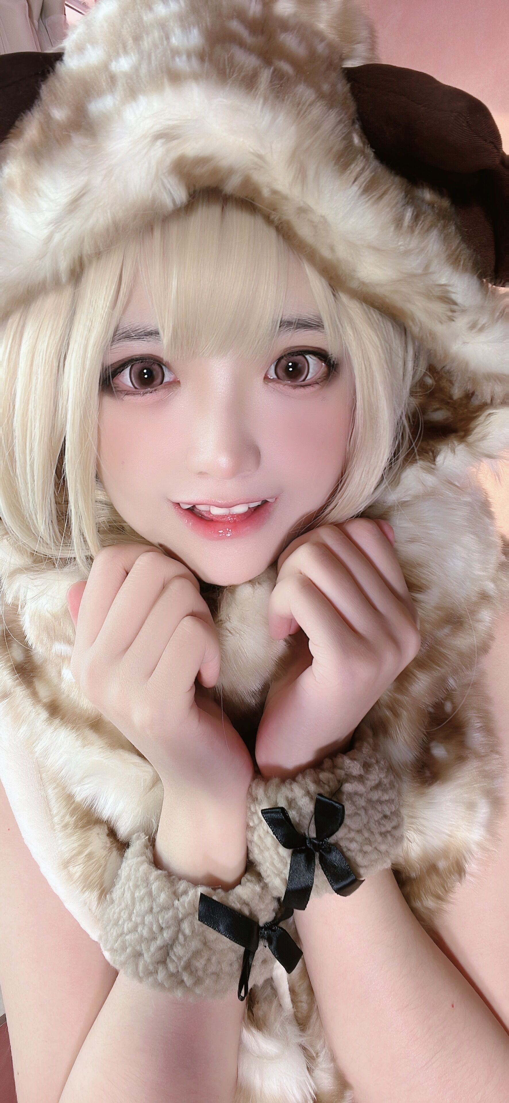 [福利COS] 疯猫ss - 麋鹿少女/(80P)