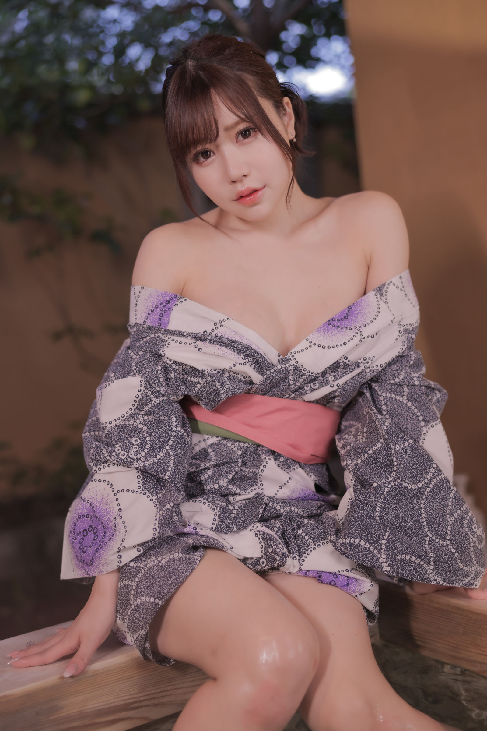 [福利COS] Mai Shirota 白田まい 白田まいと、貸切温泉と、濃厚接触/(280P)