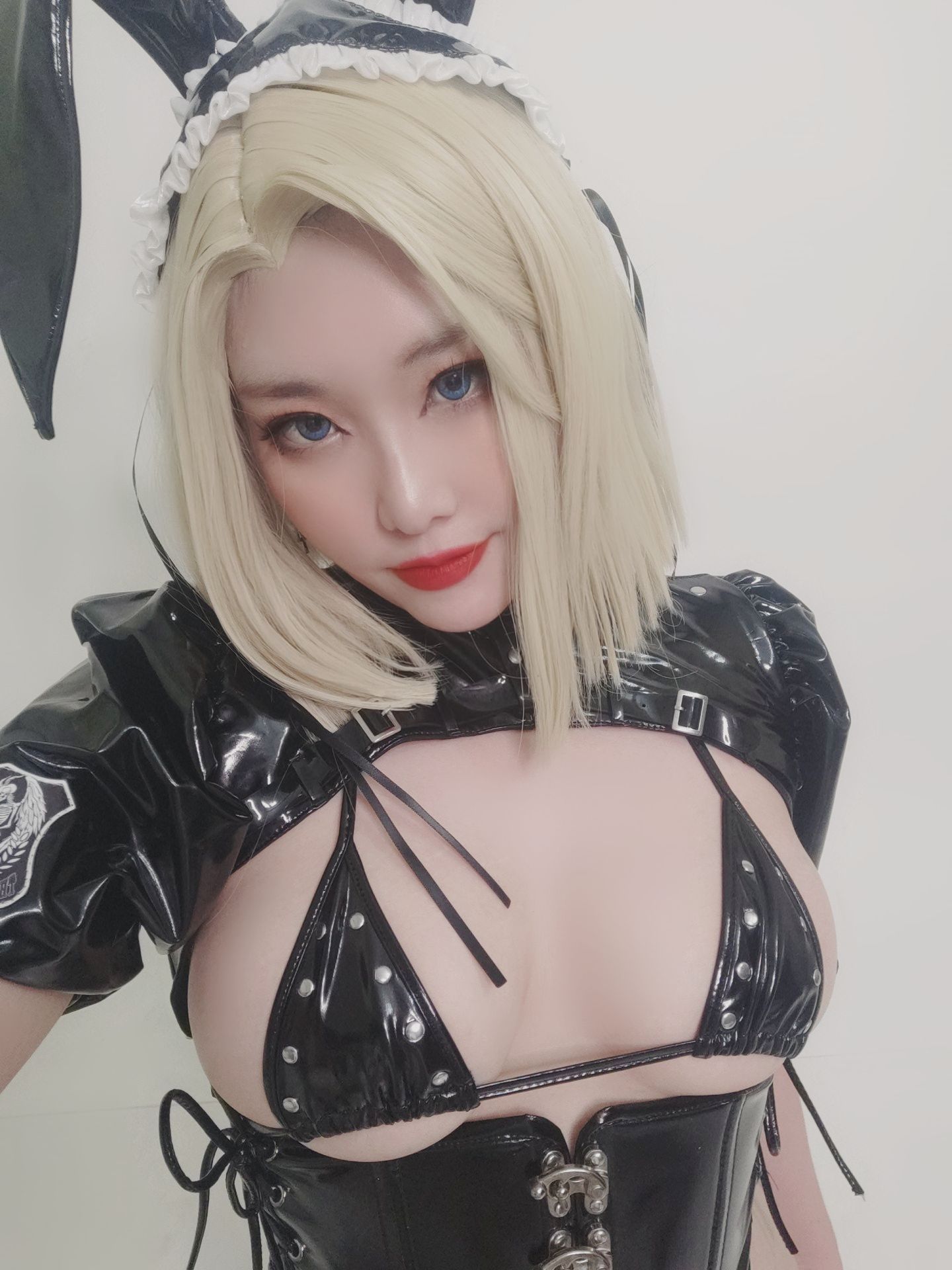 [福利COS] Sunnyvier - android 18 latex maid/(169P)