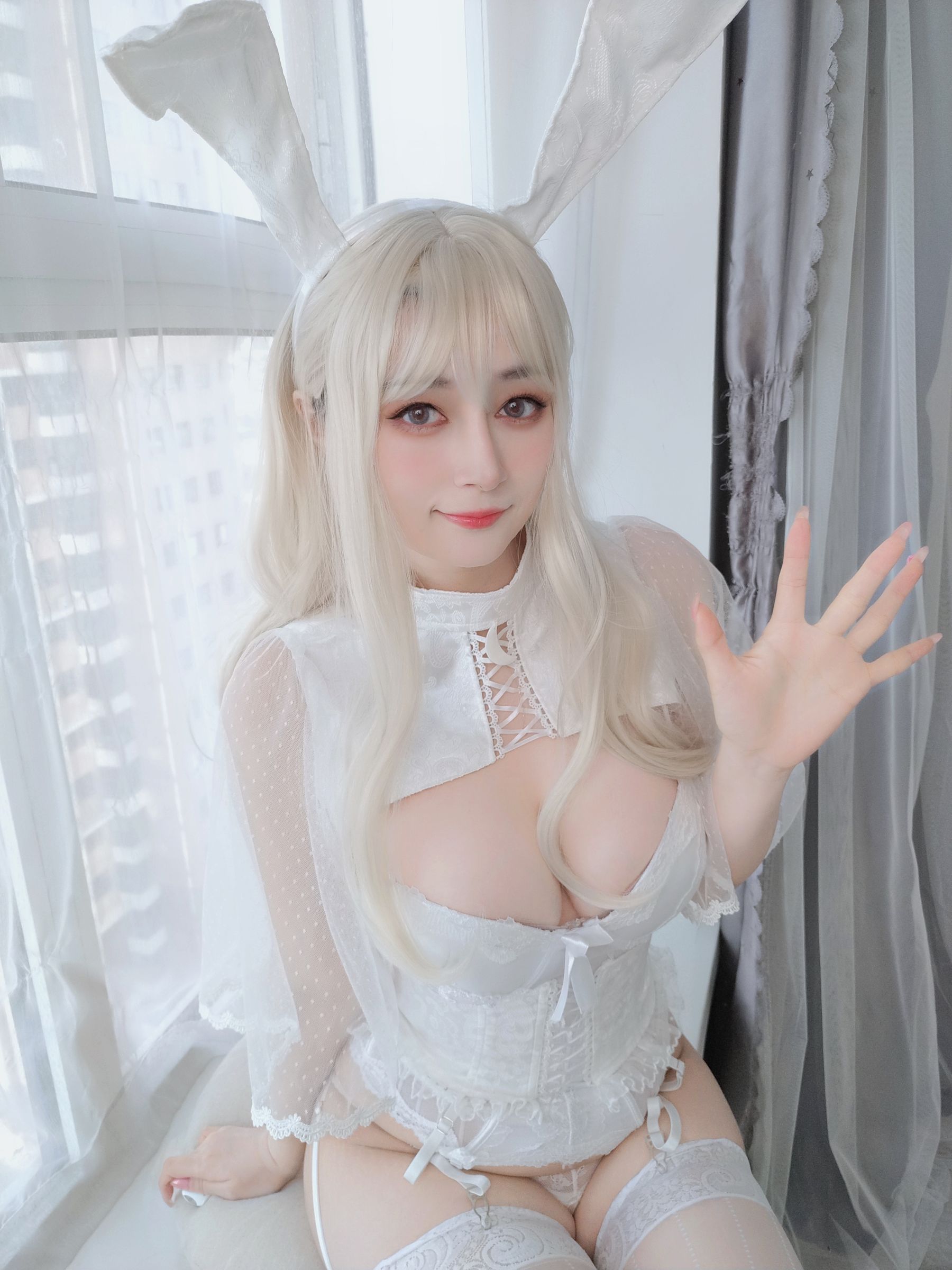 [福利COS] Coser小姐姐白银 - 白丝兔女郎/(168P)