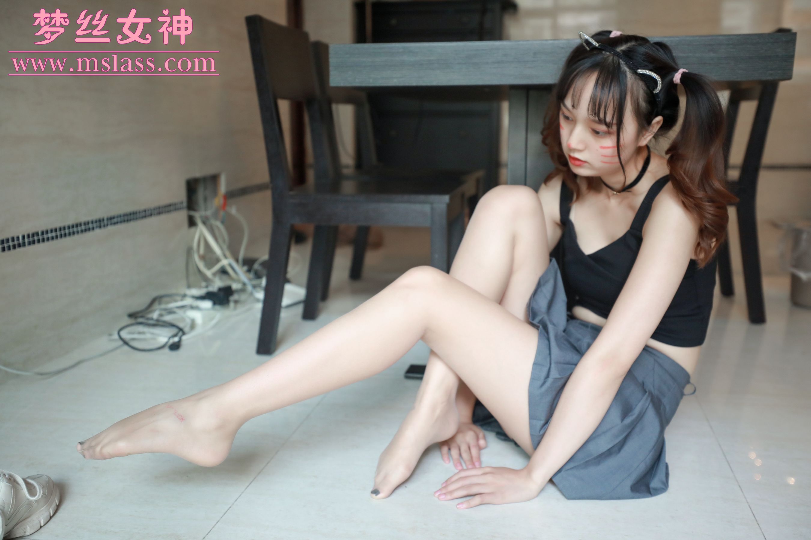 [梦丝女神MSLASS]  玥玥 家居小淑女/(66P)