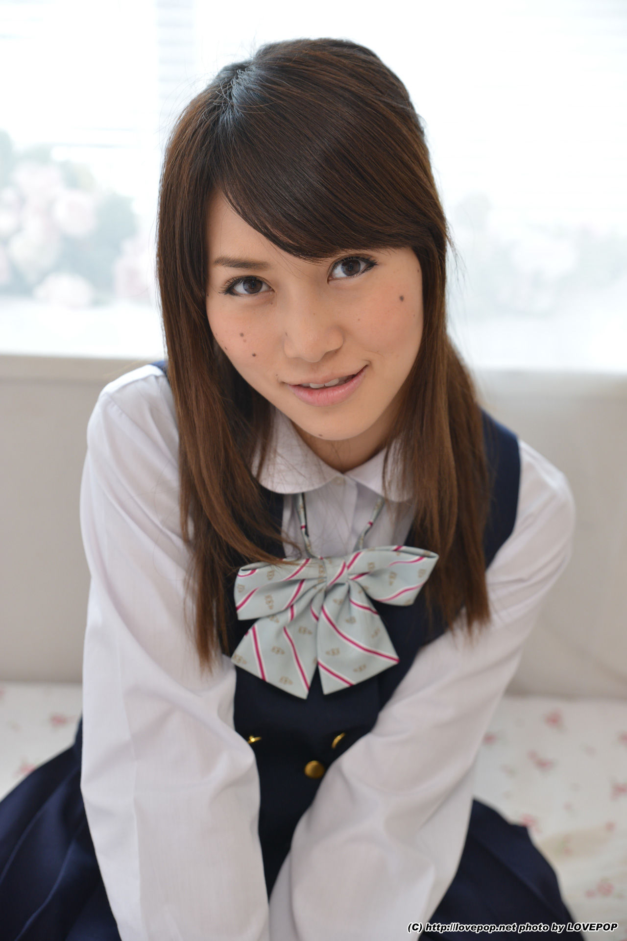 [LOVEPOP] Yamaguchi Ayaka 山口彩加 Stairway Voyeur T-back! ! Uniform vest - PPV/(75P)