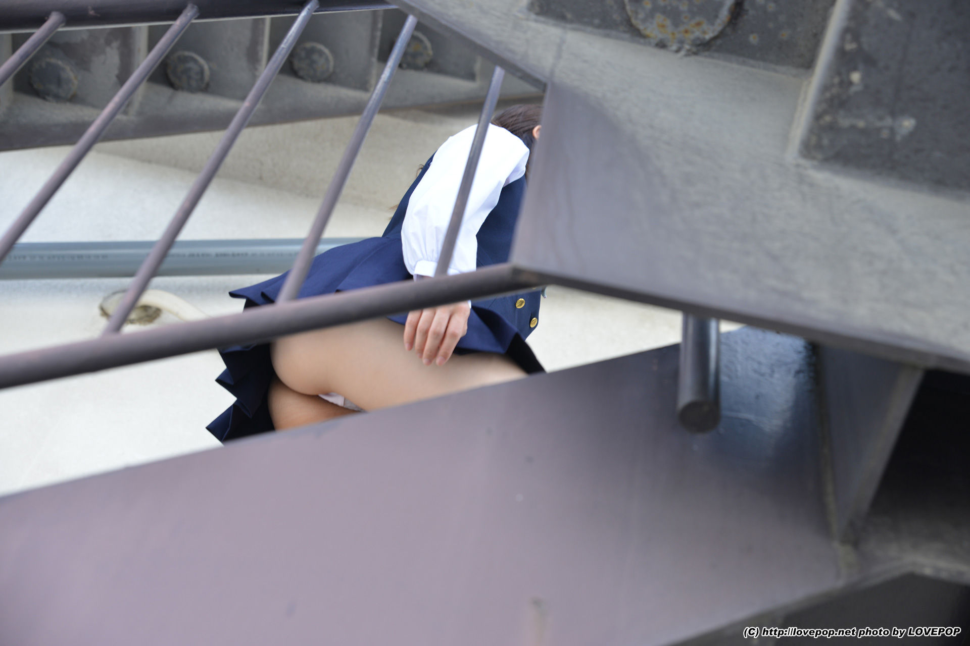 [LOVEPOP] Yamaguchi Ayaka 山口彩加 Stairway Voyeur T-back! ! Uniform vest - PPV/(75P)